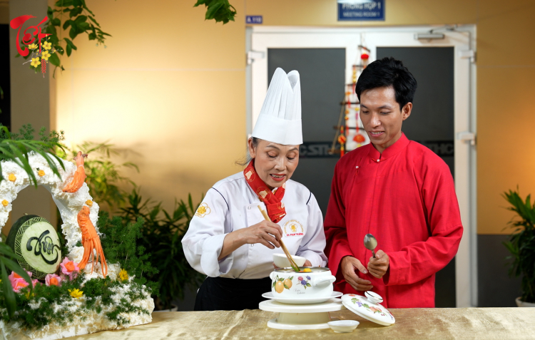 Canh đu đủ gân bò: Món canh mềm thơm, ấm bụng ngày tết