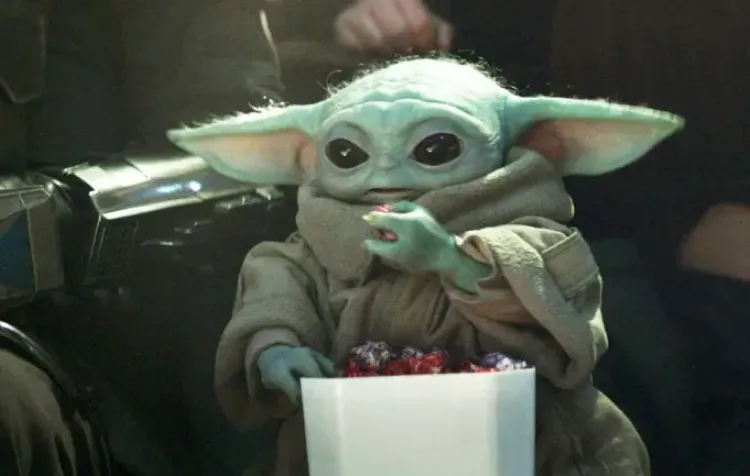 Những bí mật chưa kể về cơn sốt mang tên Baby Yoda