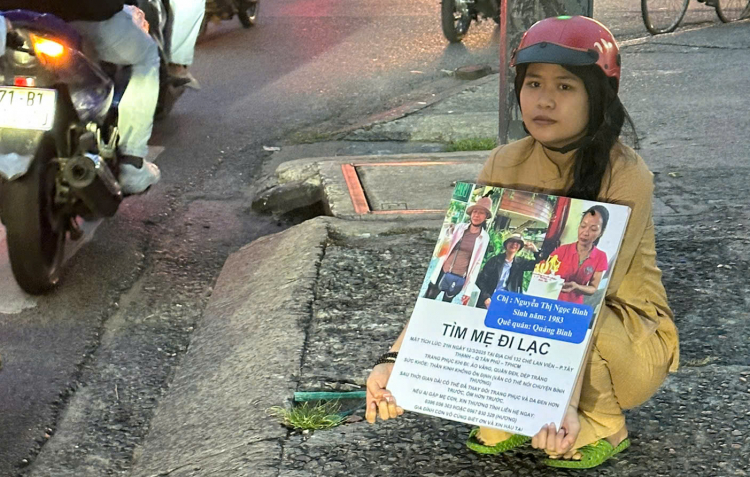 Con lơ là 1 phút, mẹ đi lạc... 3 tháng