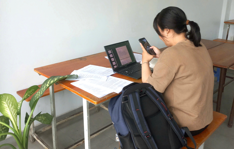 Học xuyên đêm, đầu óc vẫn lạc trôi