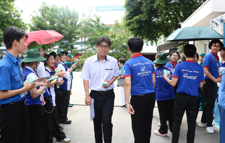Gợi ý giải đề sinh học thi tốt nghiệp THPT