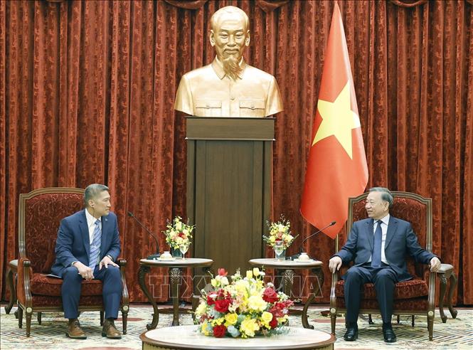 Ch&uacute; th&iacute;ch ảnh