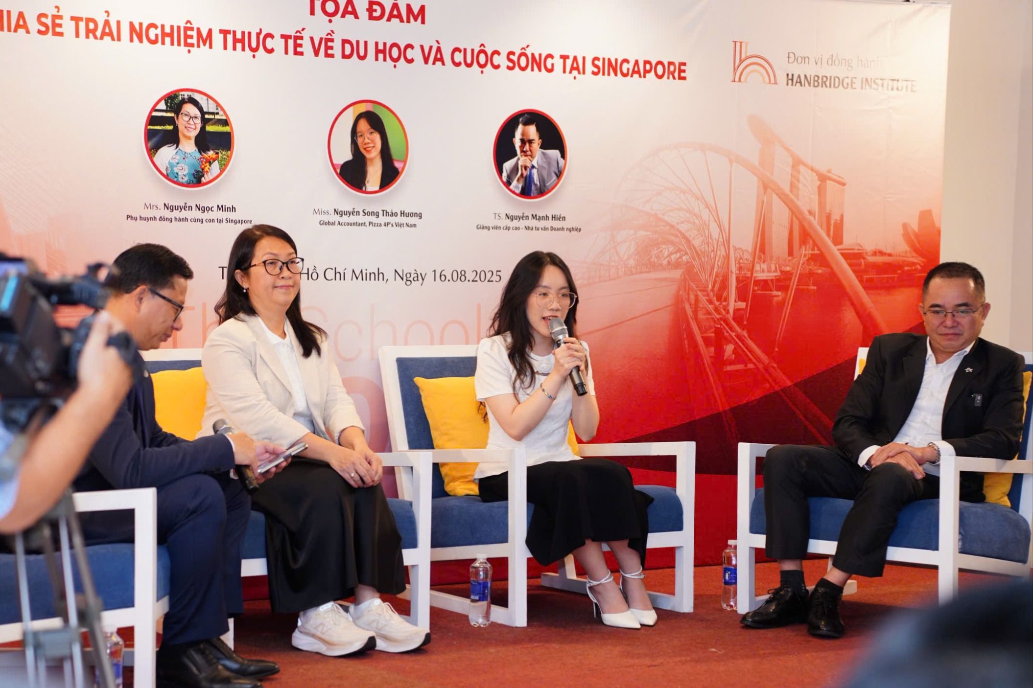 du-hoc-singapore-tu-trai-nghiem-that-.jpg