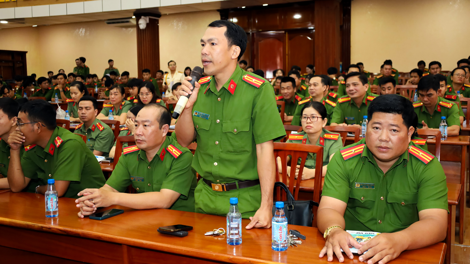 cong-an-tinh-hau-giang-3.jpg