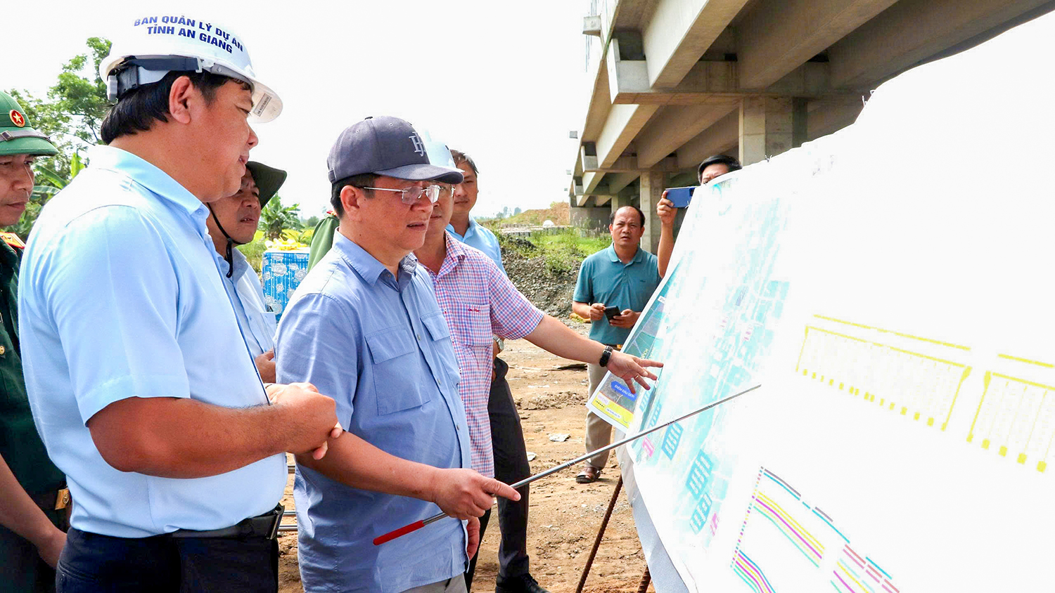 Chủ tịch An Giang: Không lấy lý do giá đá tăng để làm chậm tiến độ cao tốc