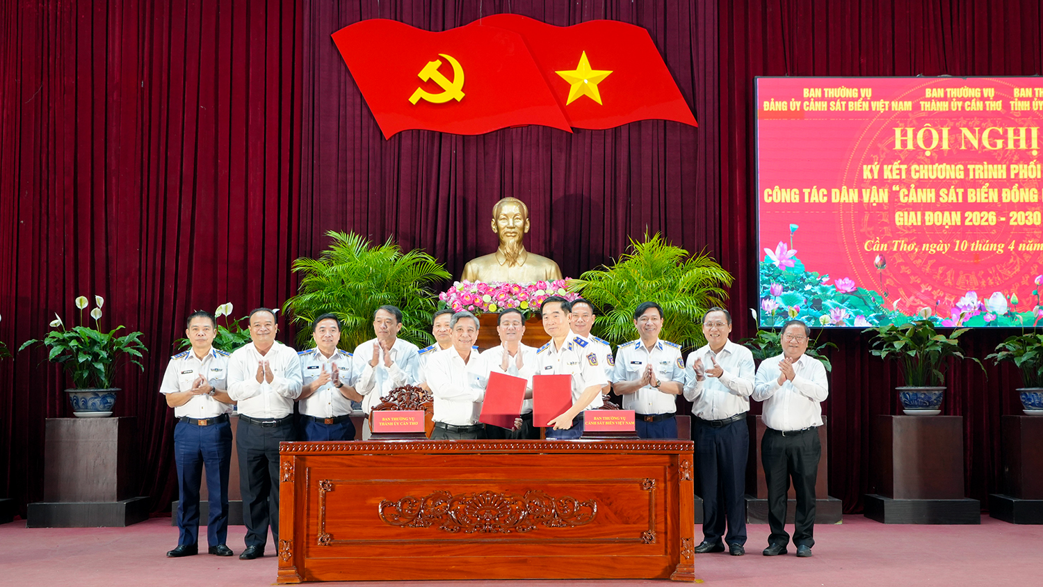 canh-sat-bien-ky-ket-1.jpg