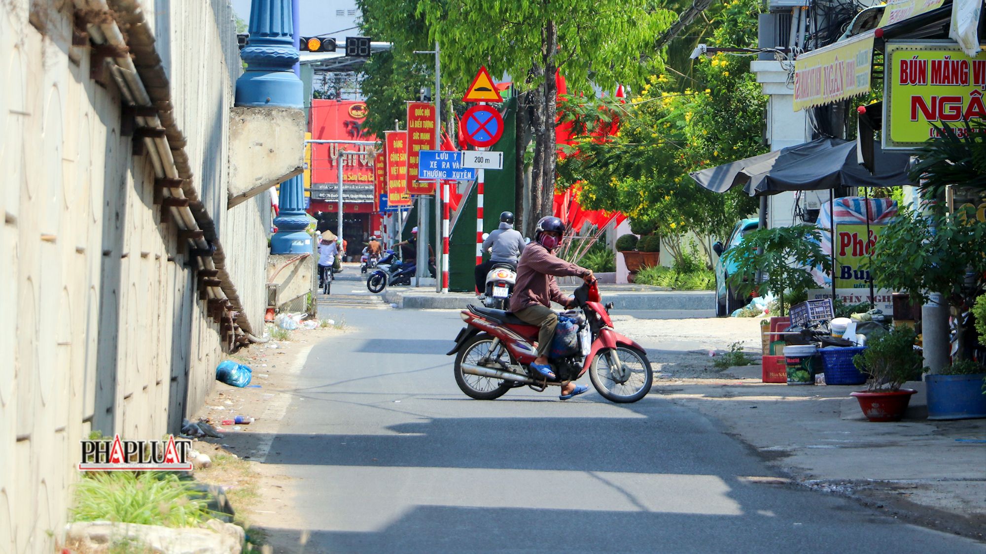 csgt-can-tho-di-nguoc-chieu-cau-quang-trung-24.jpg