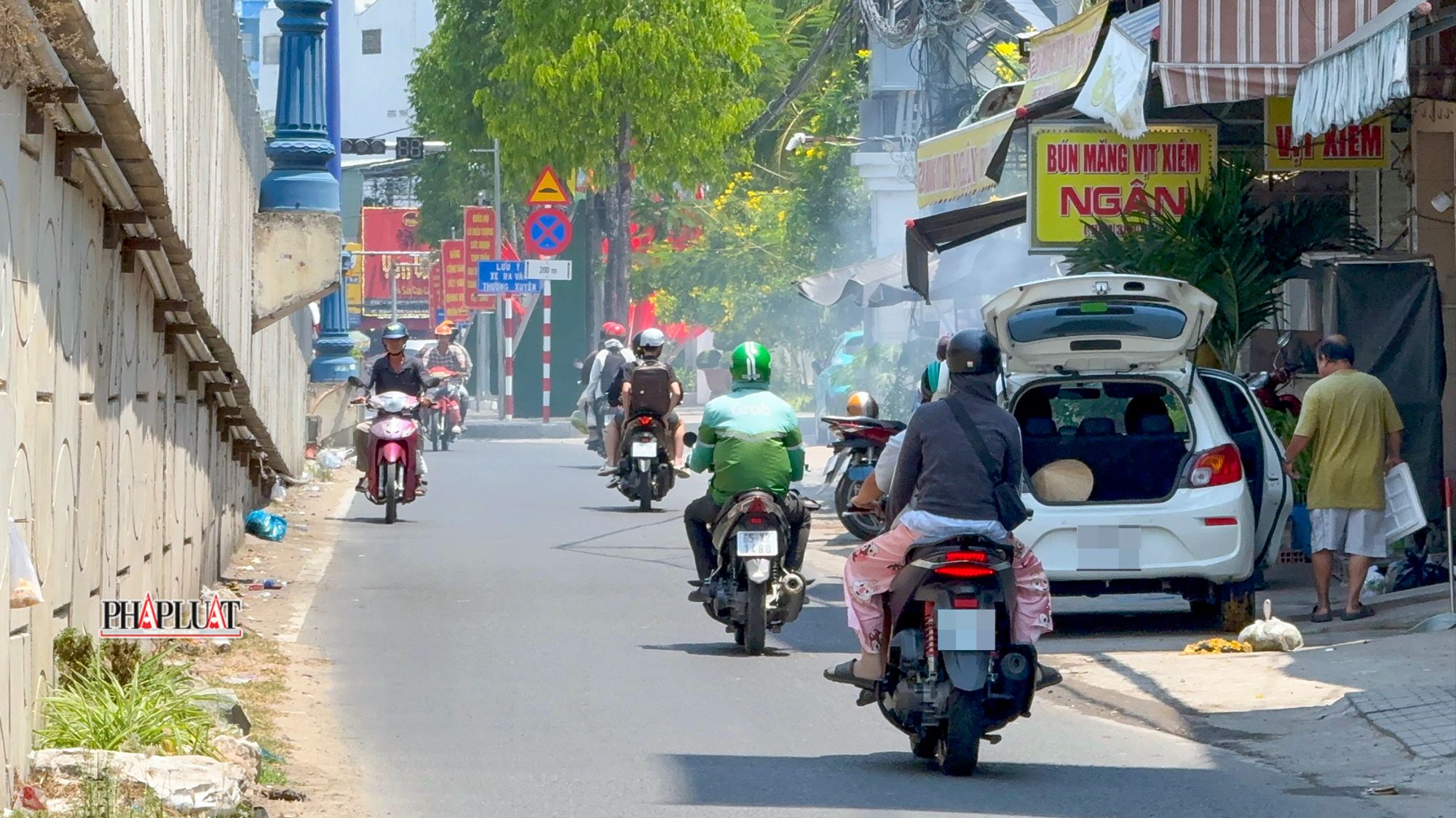 csgt-can-tho-di-nguoc-chieu-cau-quang-trung-6.jpg