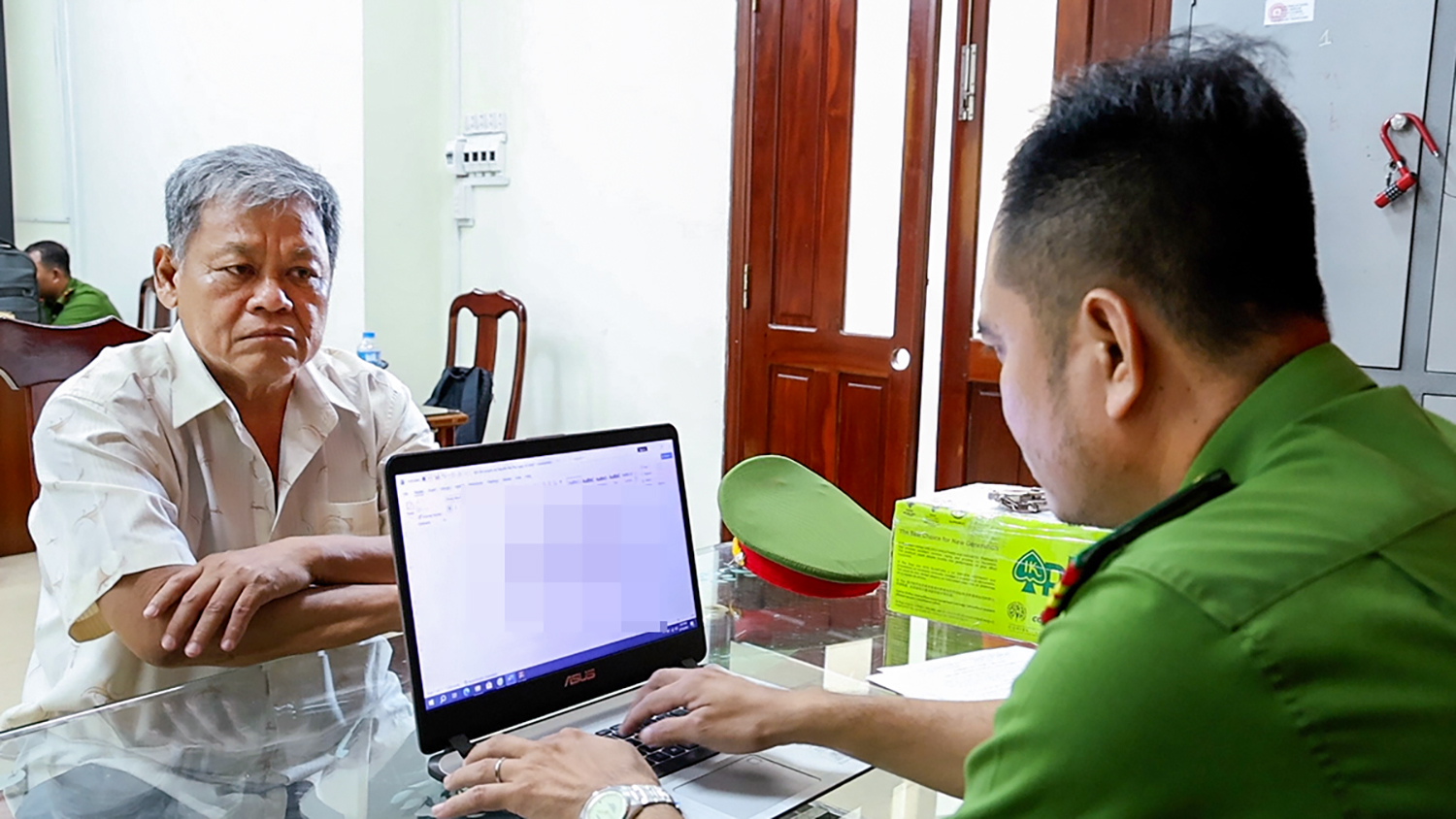 cong-an-an-giang-huy-hoai-tai-san-2.jpg