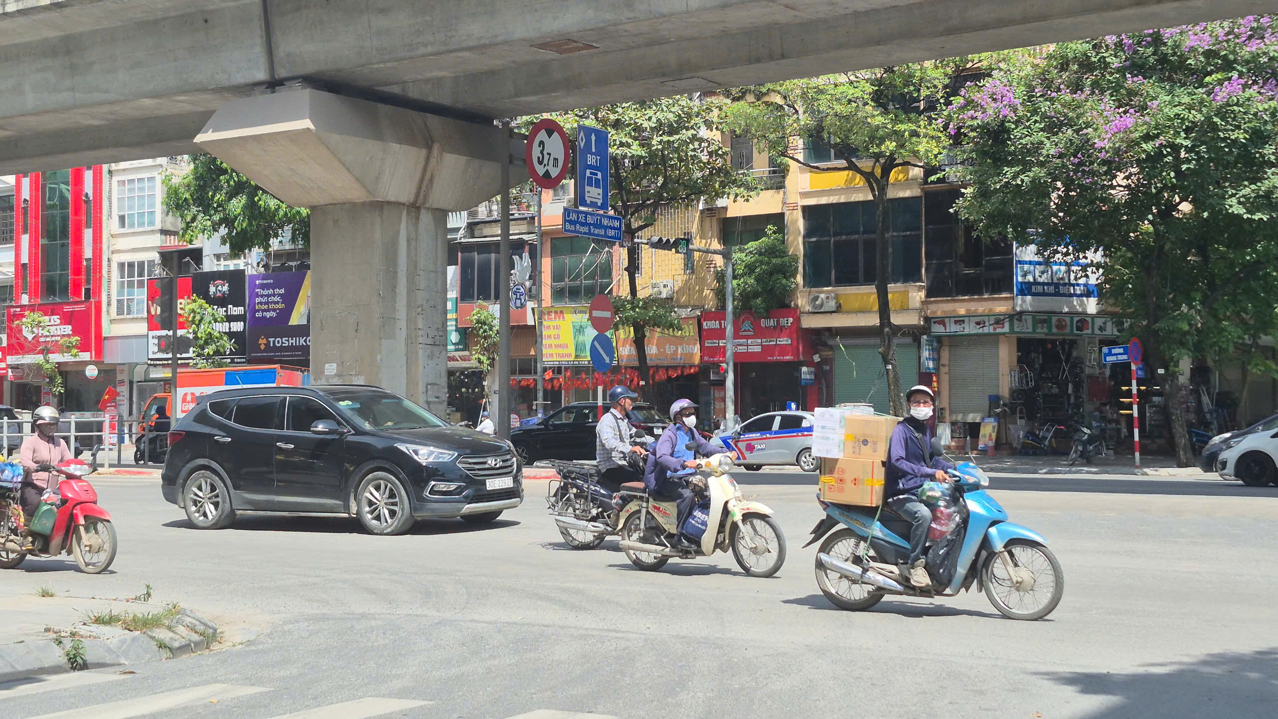 Những tháng tới Việt Nam có thể xuất hiện nắng nóng kỷ lục, lượng mưa kỷ lục