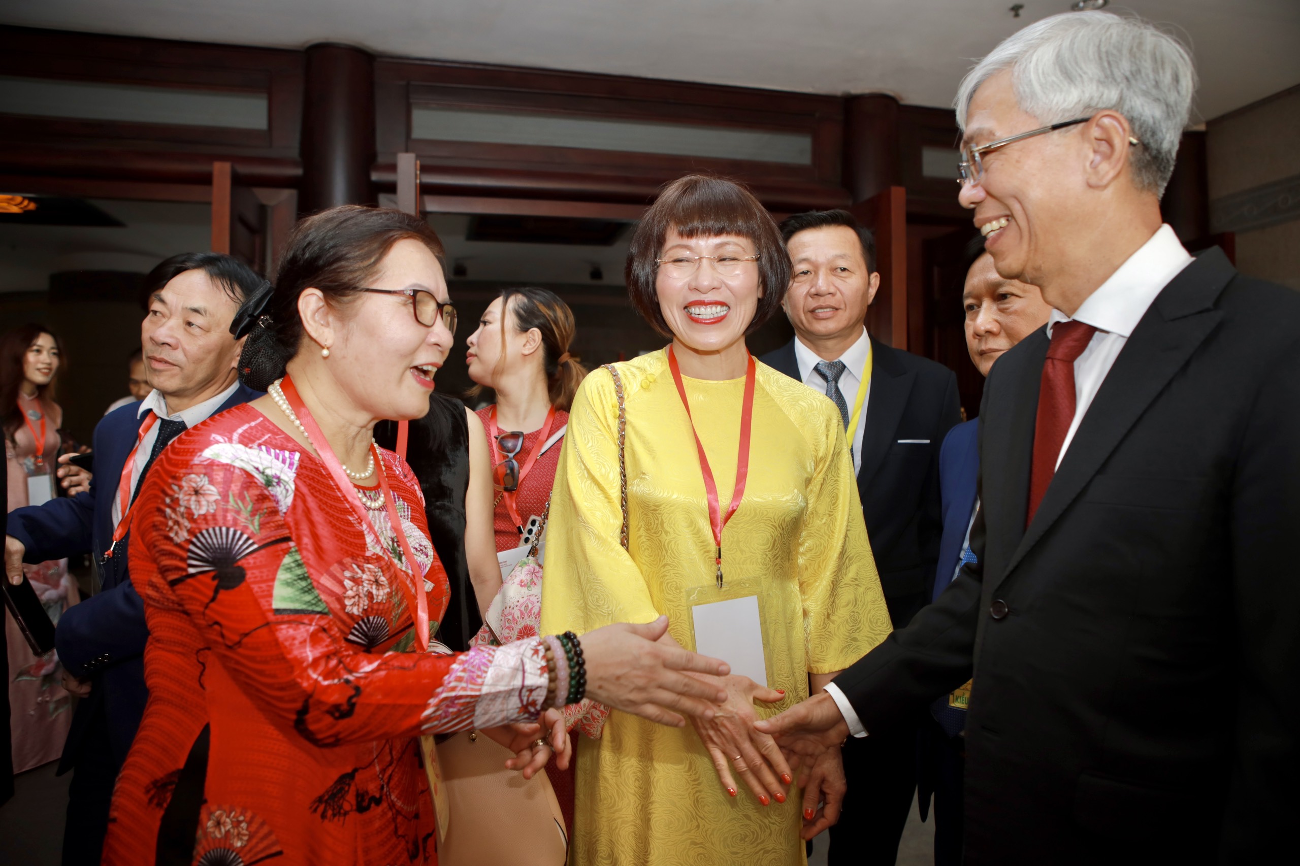 100-kieu-bao-tieu-bieu-9.jpg