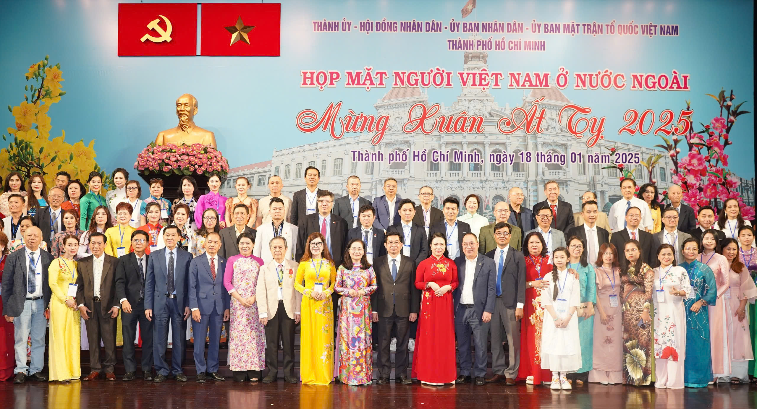 ba-nguyen-thi-le-20.jpg