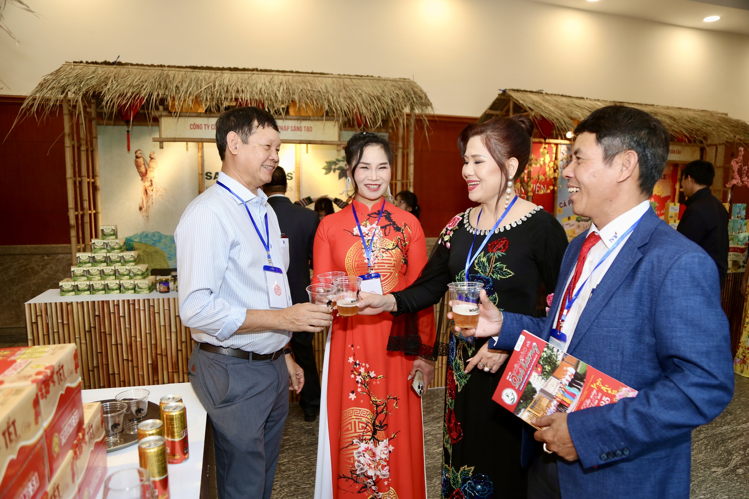 ba-nguyen-thi-le-3.jpg