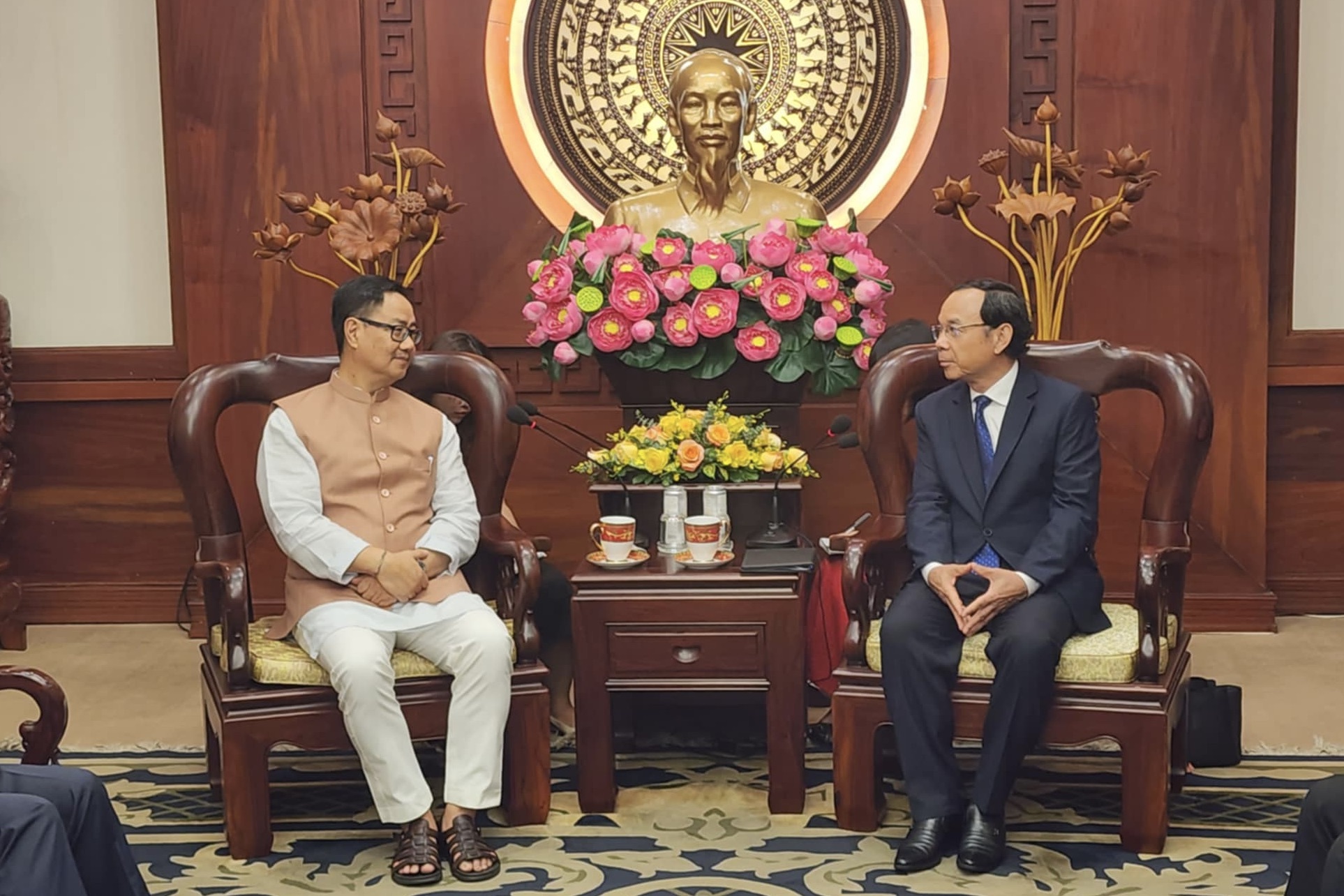 Bí thư Nguyễn Văn Nên tiếp Bộ trưởng Ấn Độ dịp Đại lễ Vesak 2025 dai-le-vesak-2025-1.jpg