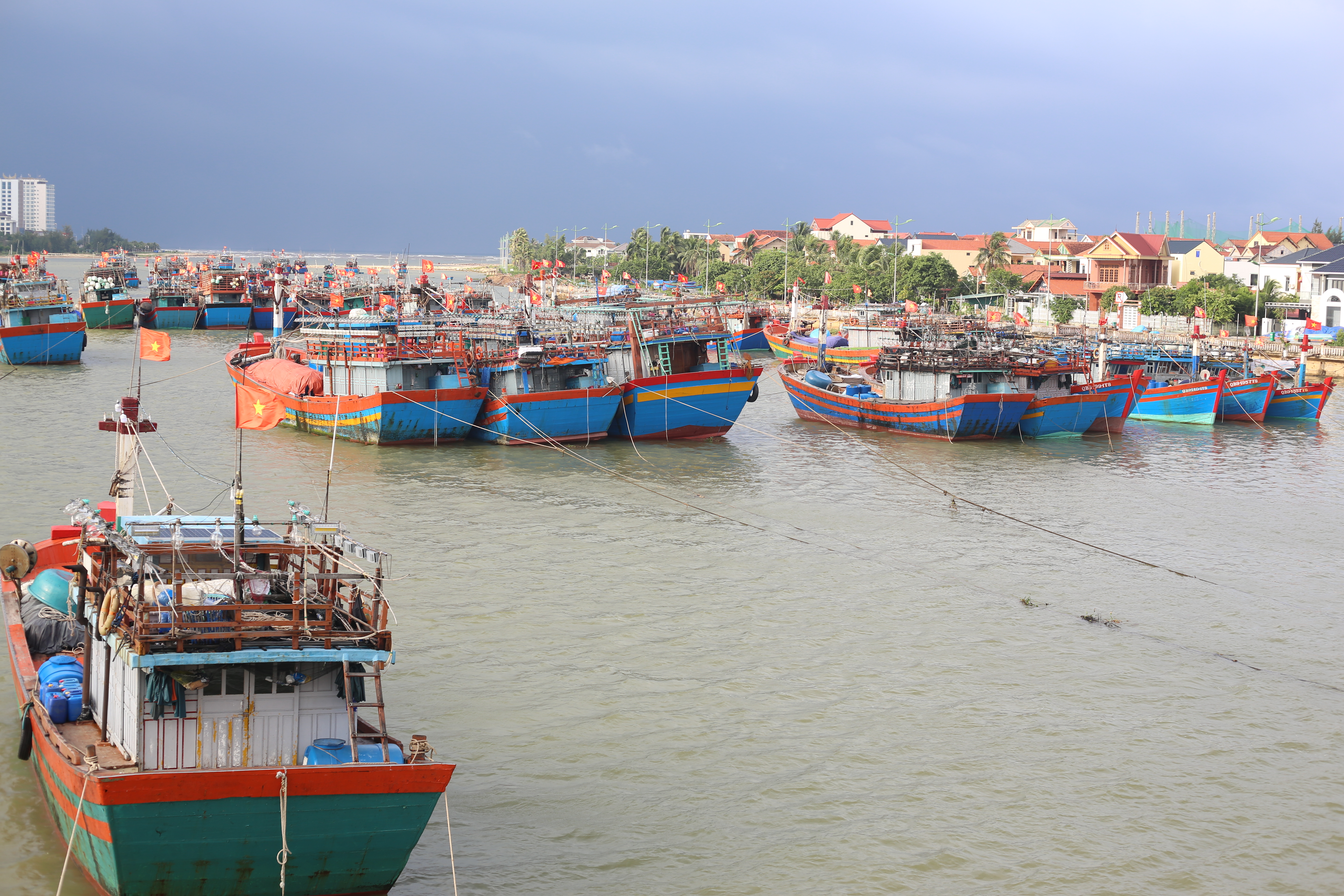 Quảng Bình: Hỗ trợ hơn 9,2 tỉ đồng tiền cước thuê bao dịch vụ giám sát hành trình tàu cá