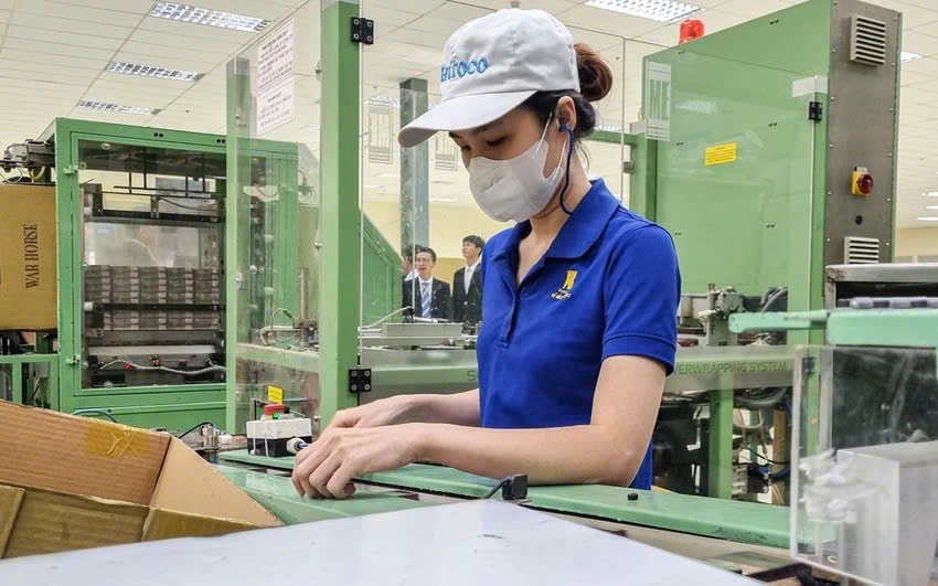 Người lao động tự ý nghỉ việc 5 ngày làm việc sẽ bị xử lý sao?