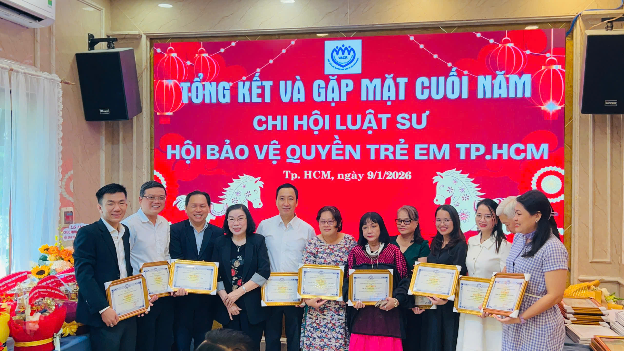 tre-em-bà-mai.jpg