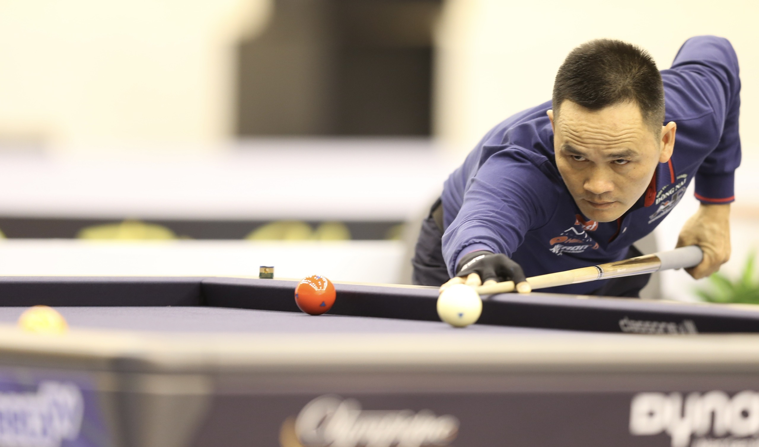 duc-minh-vo-dich-gay-soc-binh-thuan-dang-cai-billiards-world-cup (3).jpg