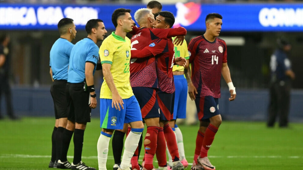 sau-man-ra-mat-loi-nhip-doi-tuyen-brazil-lay-lai-nhung-gi-da-mat (1).jpg