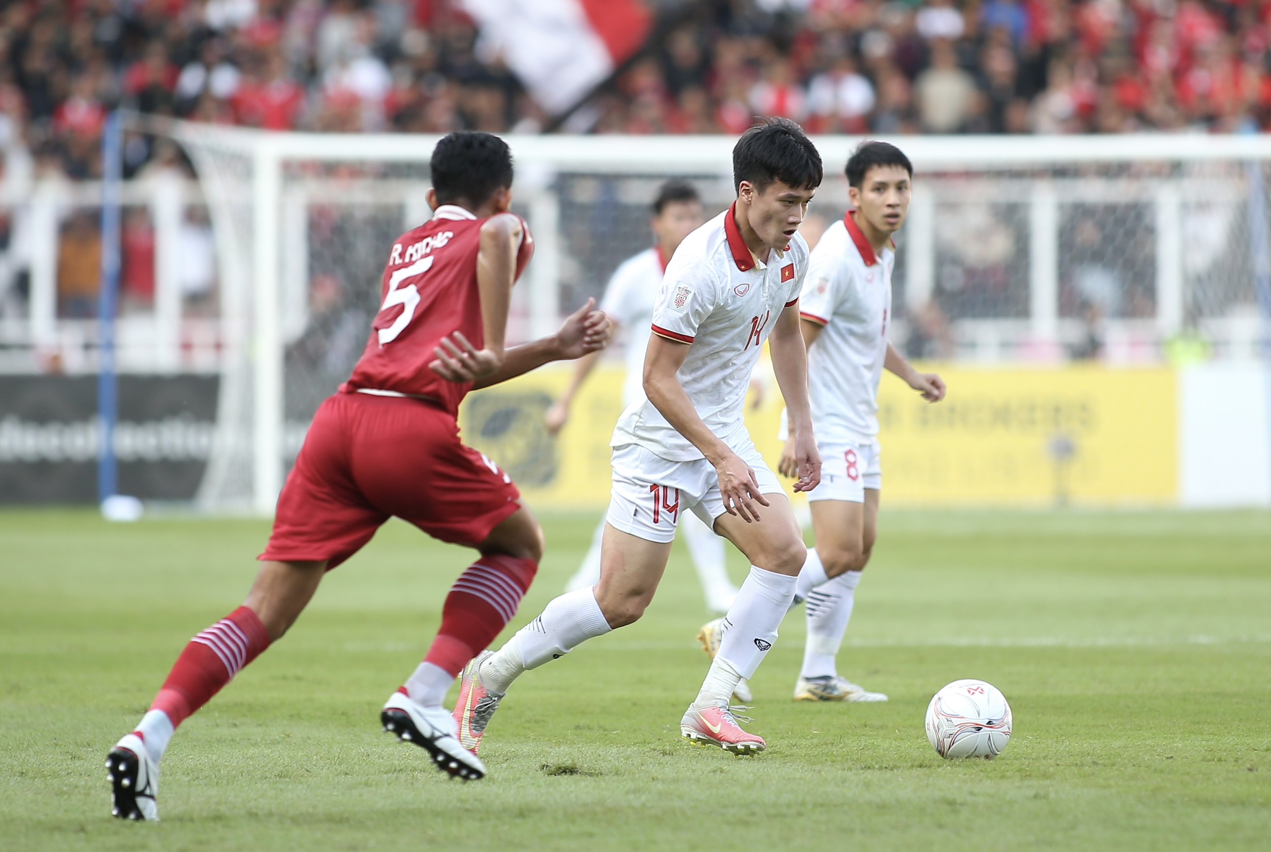 tuyen-viet-nam-hen-gap-lai-thai-lan-o-asean-cup-2024 (4).jpg