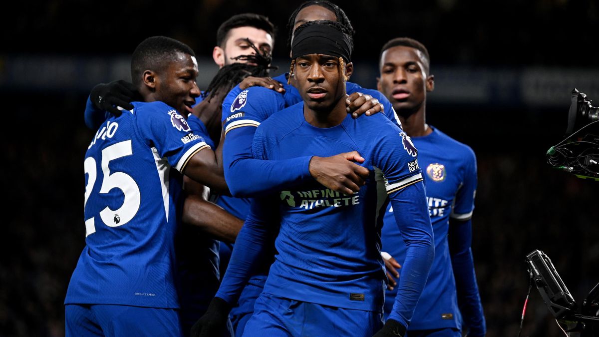 chelsea-vuot-troi-mournemouth-o-dau-truong-premier-league (1).jpg