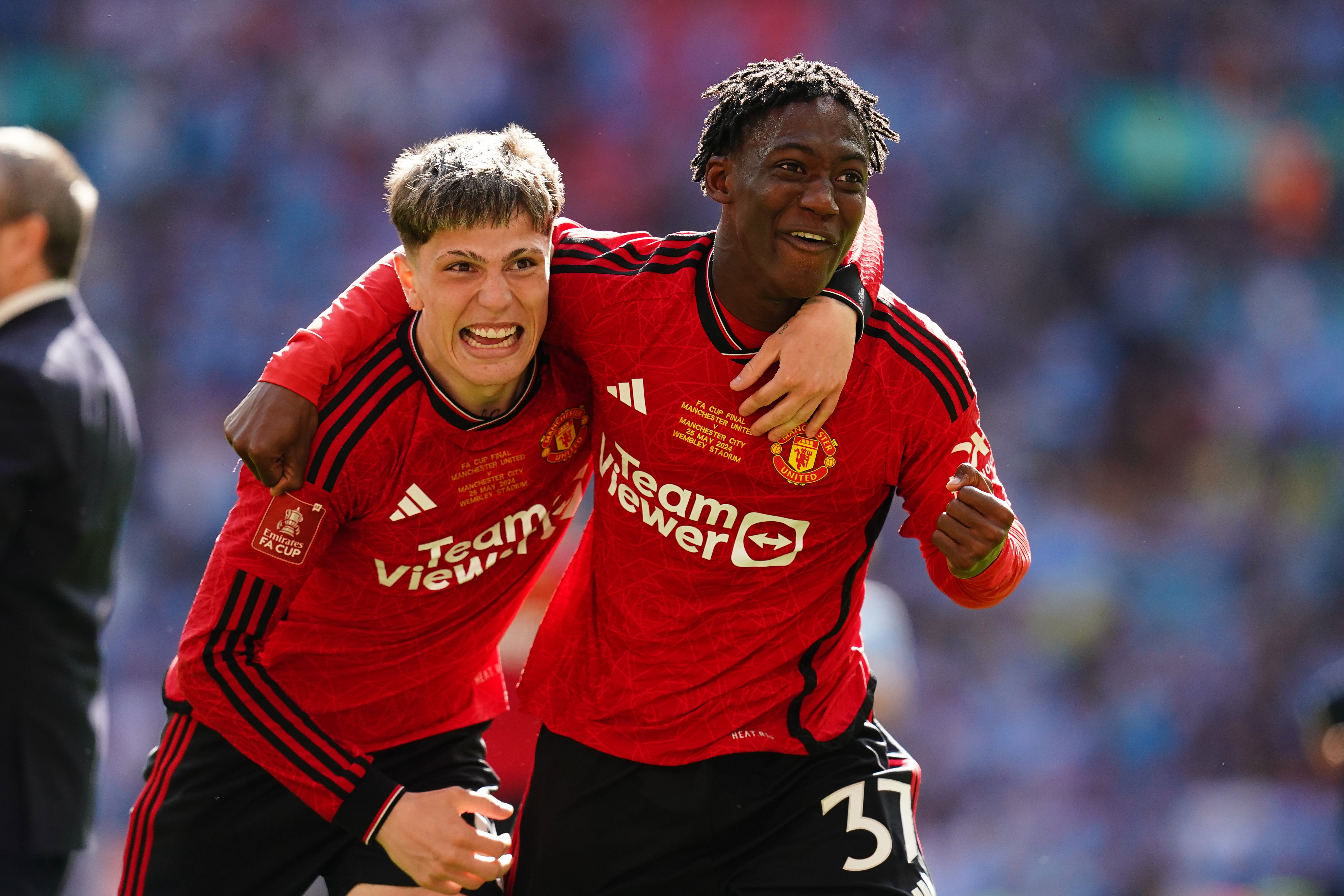 hlv-ruben-amorim-sa-thai-3-4-cau-thu-man-united (4).jpg