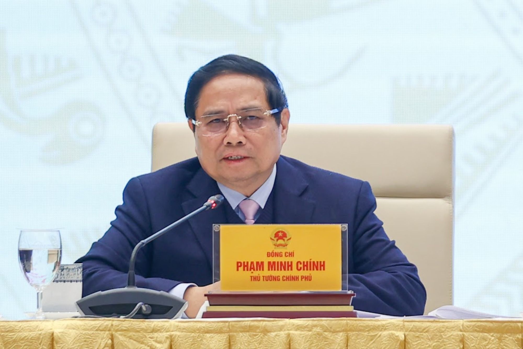 Thủ tướng Phạm Minh Chính lưu ý, phải ưu tiên nhà ở xã hội trước rồi mới đến nhà ở thương mại.