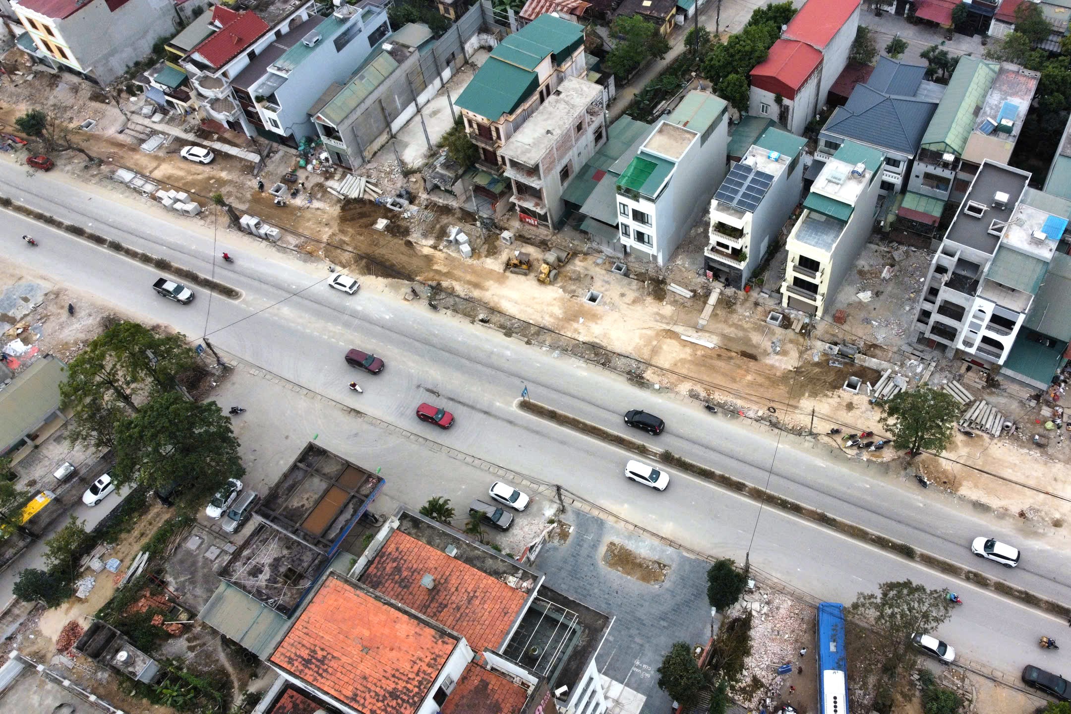 Phá dỡ hàng loạt nhà cao tầng trên đại lộ hơn 1.000 tỉ đồng ở Thanh Hóa-7.jpg