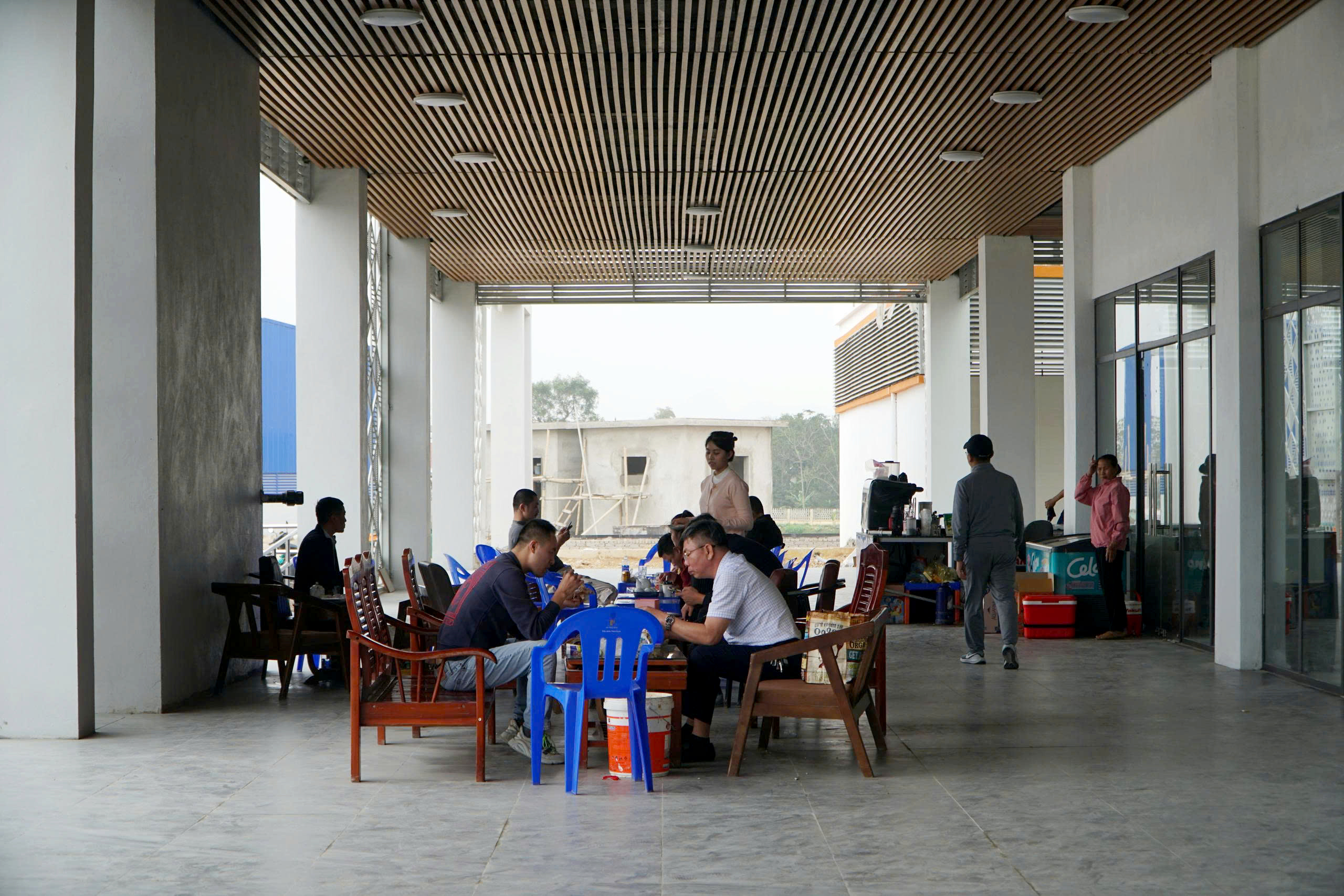 Hiện trạng trạm dừng nghỉ trên cao tốc Mai Sơn – Quốc lộ 45-15.jpg