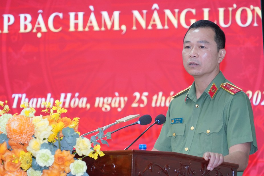 Bộ Công an thăng cấp bậc hàm, nâng bậc lương cho 3 Phó Giám đốc Công an tỉnh Thanh Hóa-2.jpg
