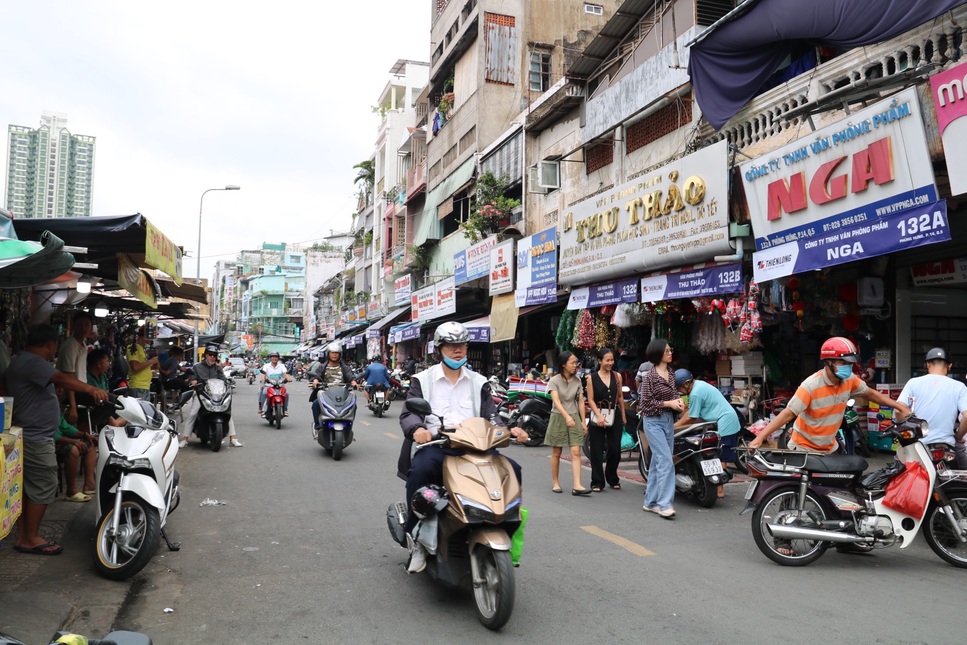 Những con phố chuyên doanh độc đáo tại TP.HCM