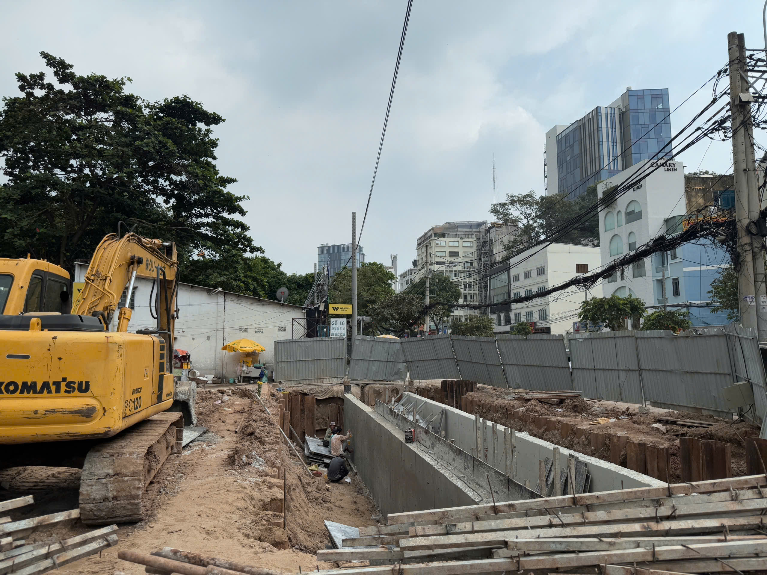Nhiều nhiệm vụ của tuyến metro số 2 chưa được hoàn thành.