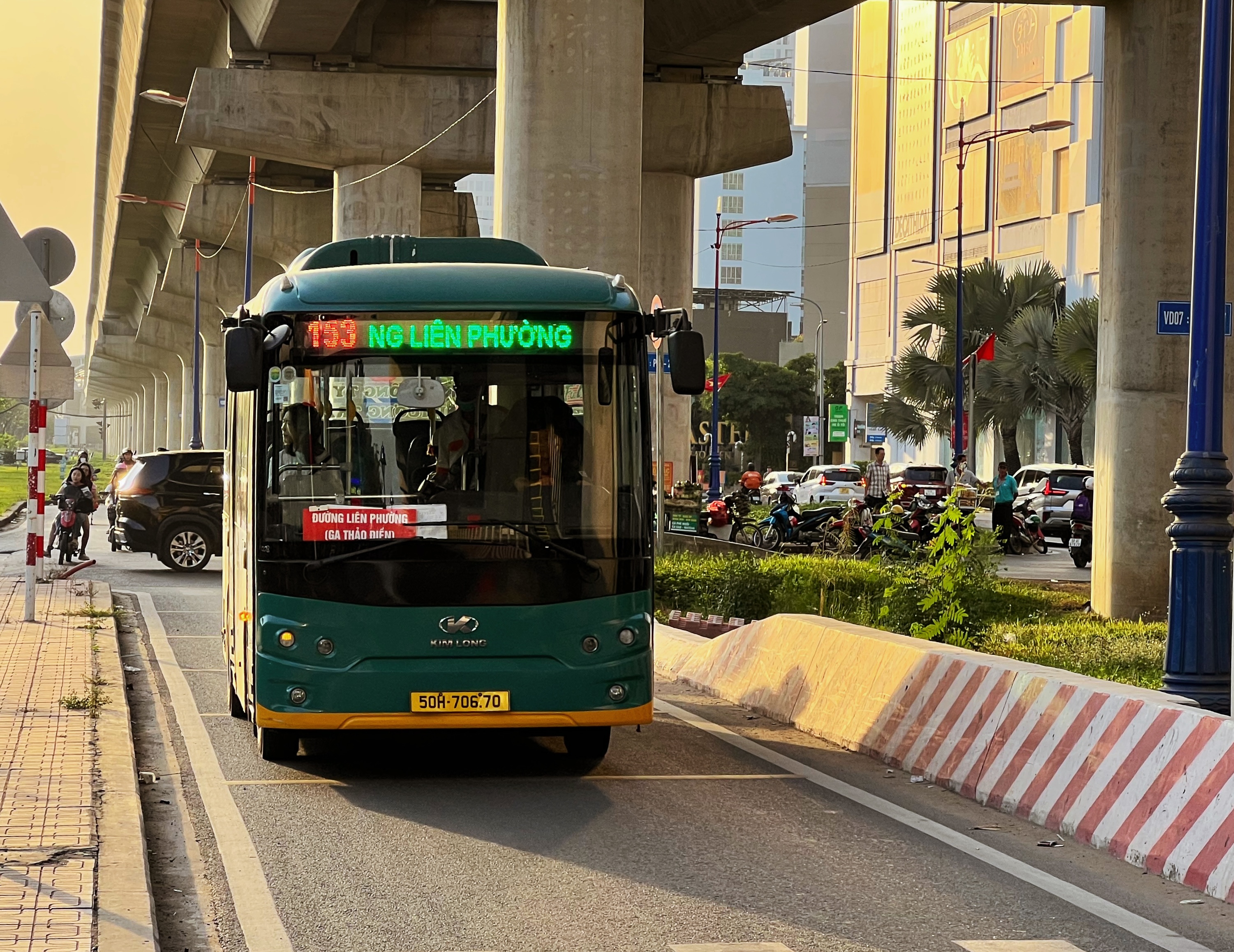 di-xe-buyt-111.jpg