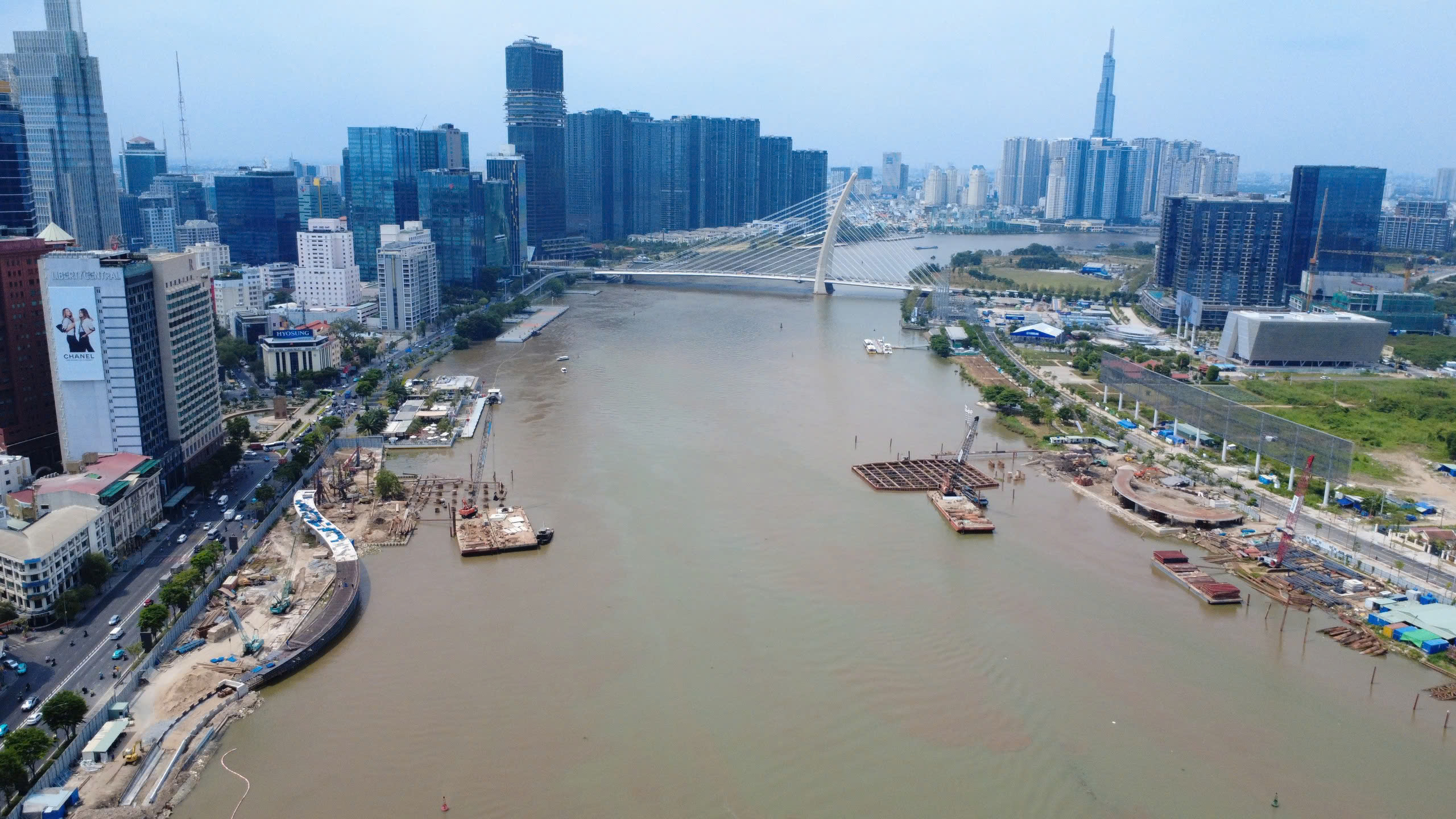1-cau-di-bo-1.jpg