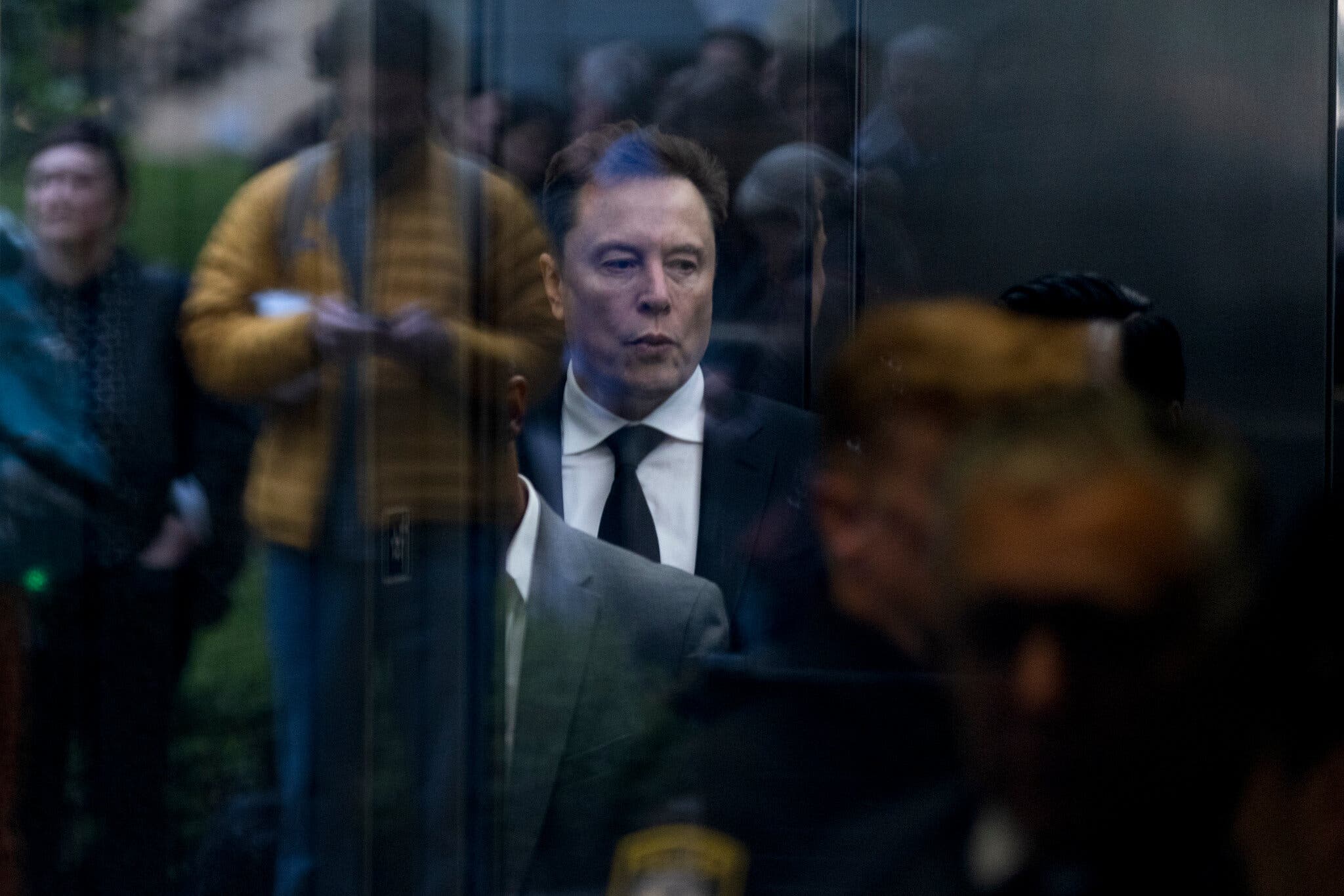 Elon Musk, OpenAI, thua kiện.jpg