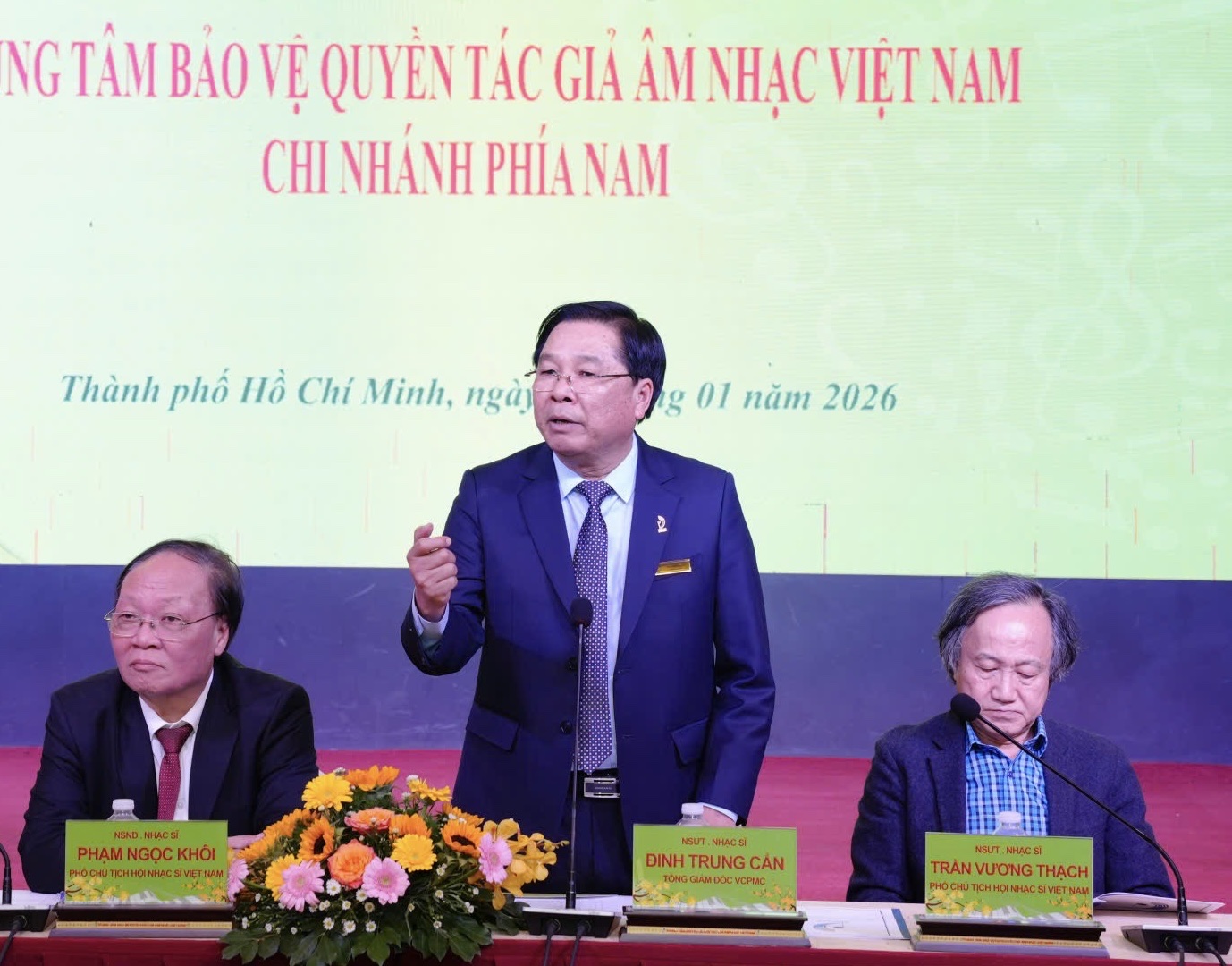 âm nhạc (1).jpg