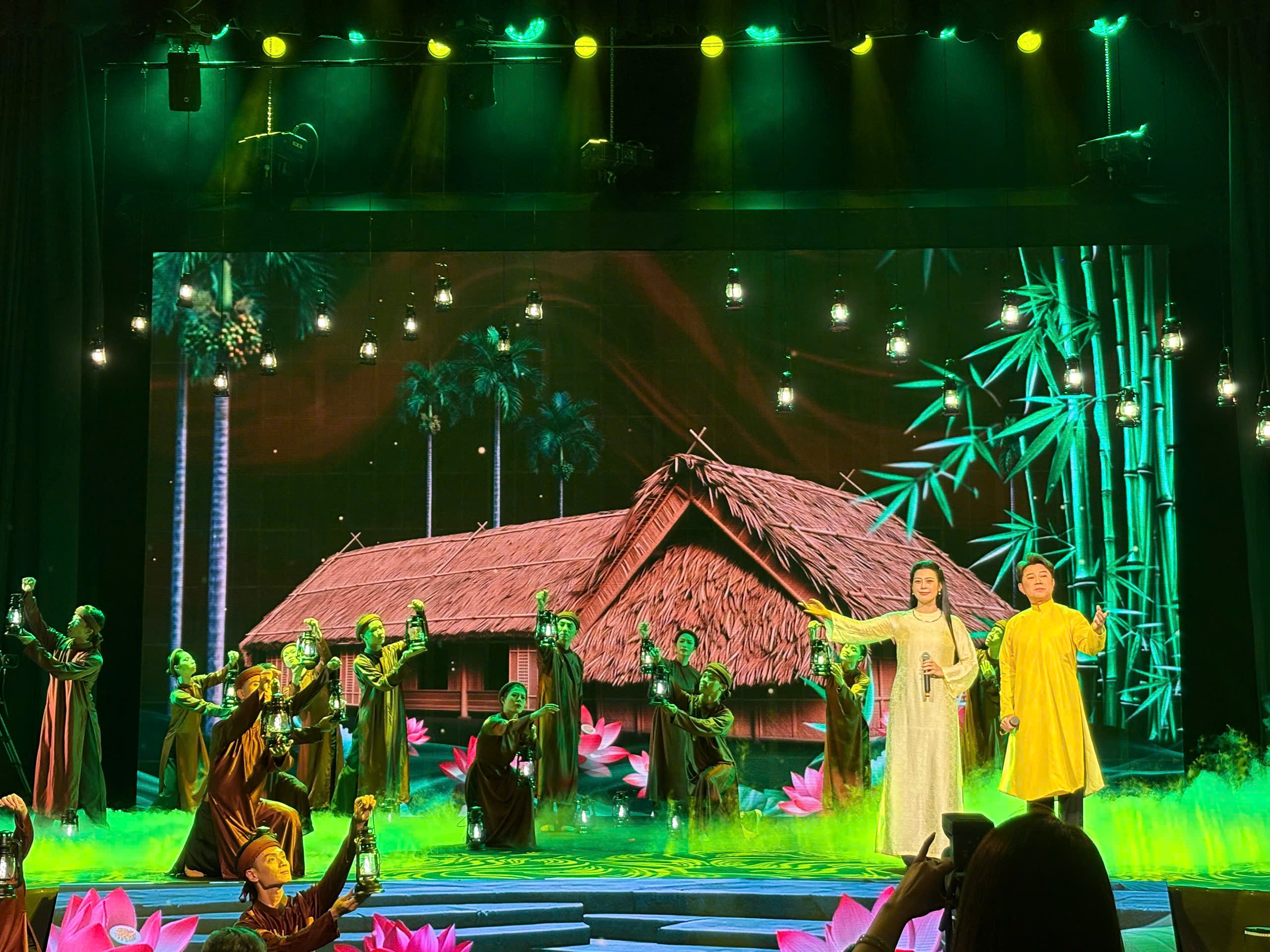 chương trình nghệ thuật (2).jpg