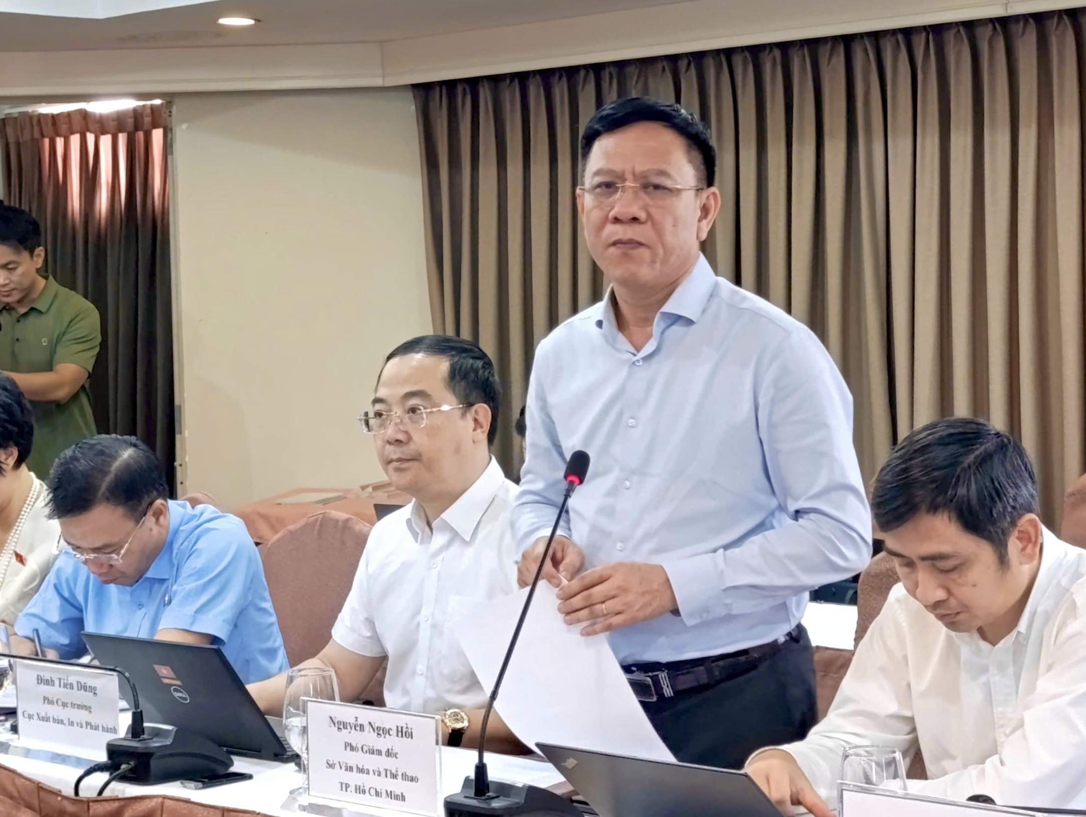 Luật Xuất bản, (1).jpg