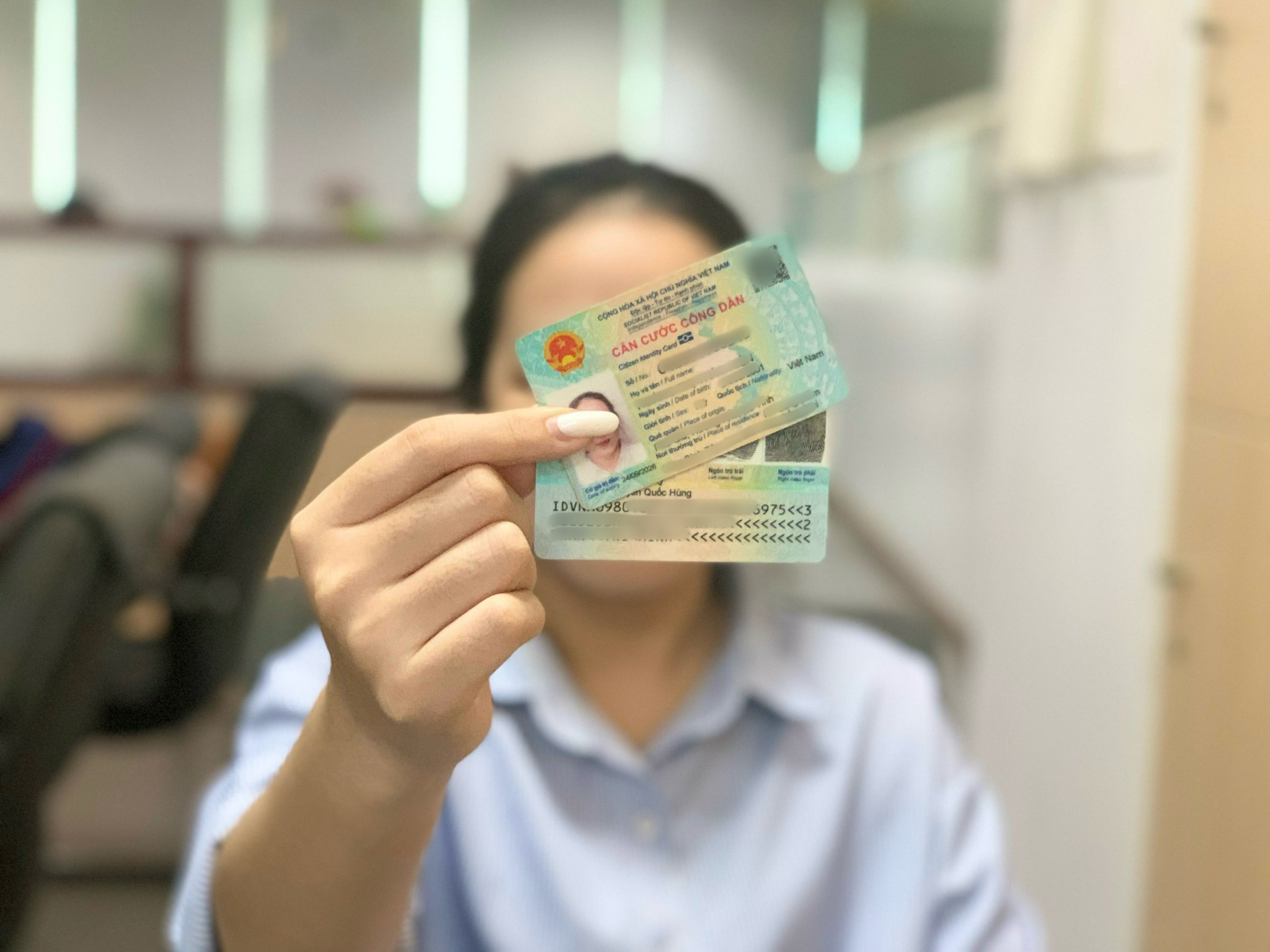Lược bỏ quê quán - thẻ căn cước.jpeg