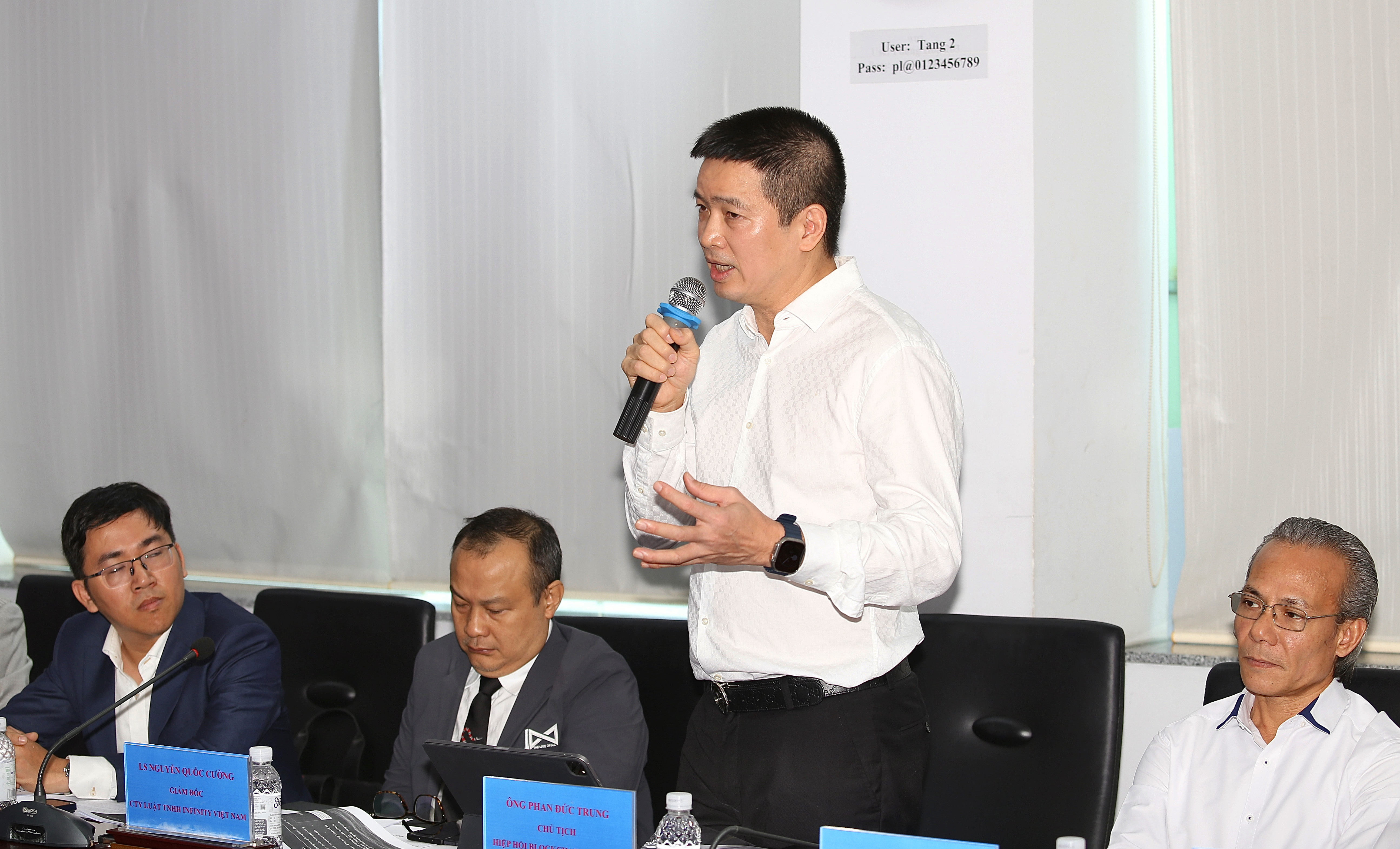 tọa đàm tiền kỹ thuật số (4).jpg