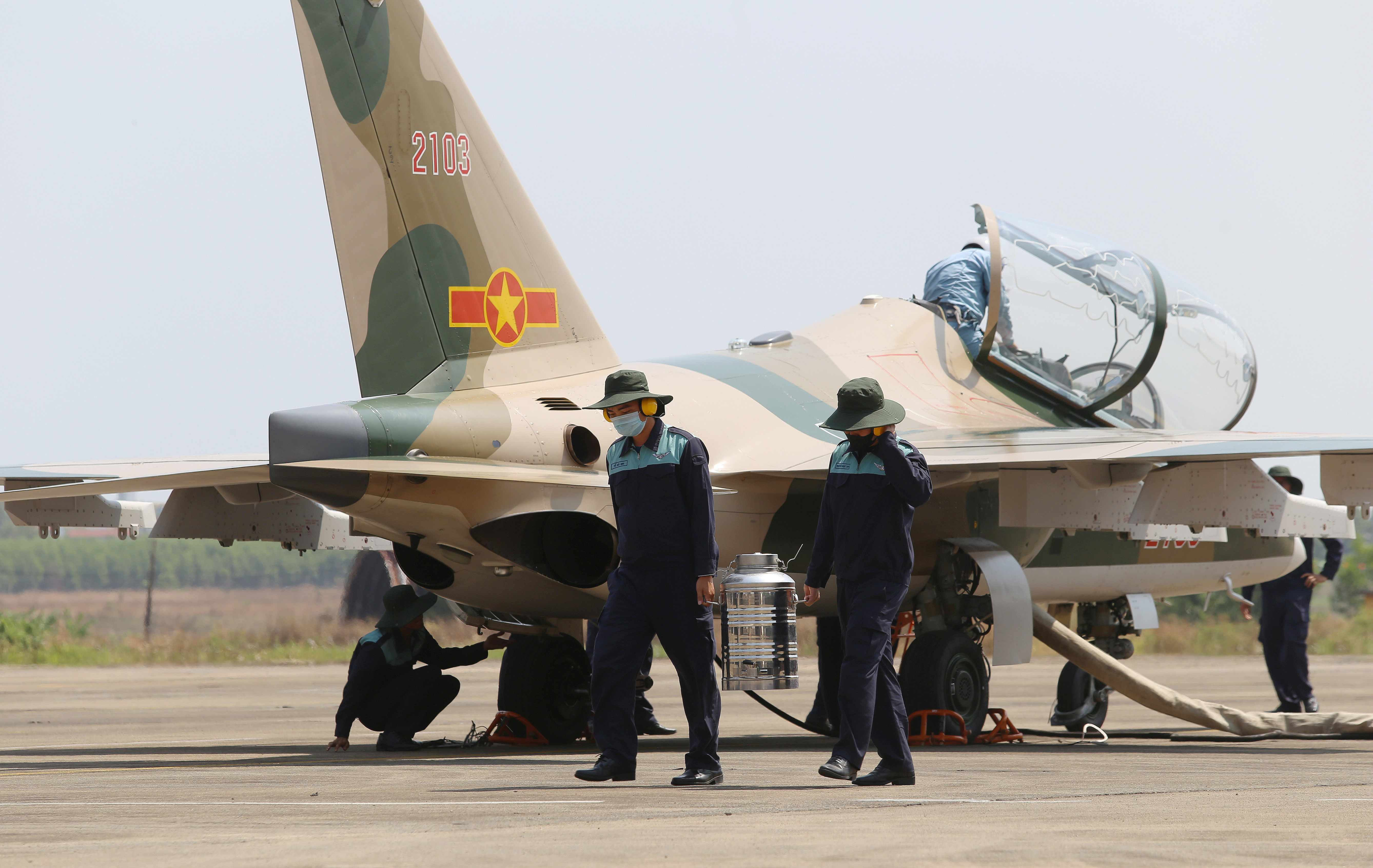 lễ kỷ niệm 30-4 (16).JPG