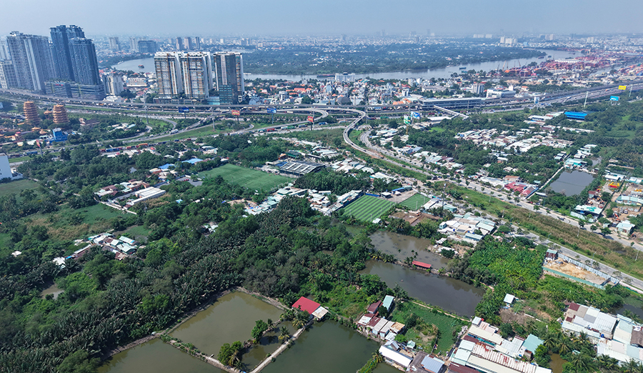 p8-9-anhchinh.jpg