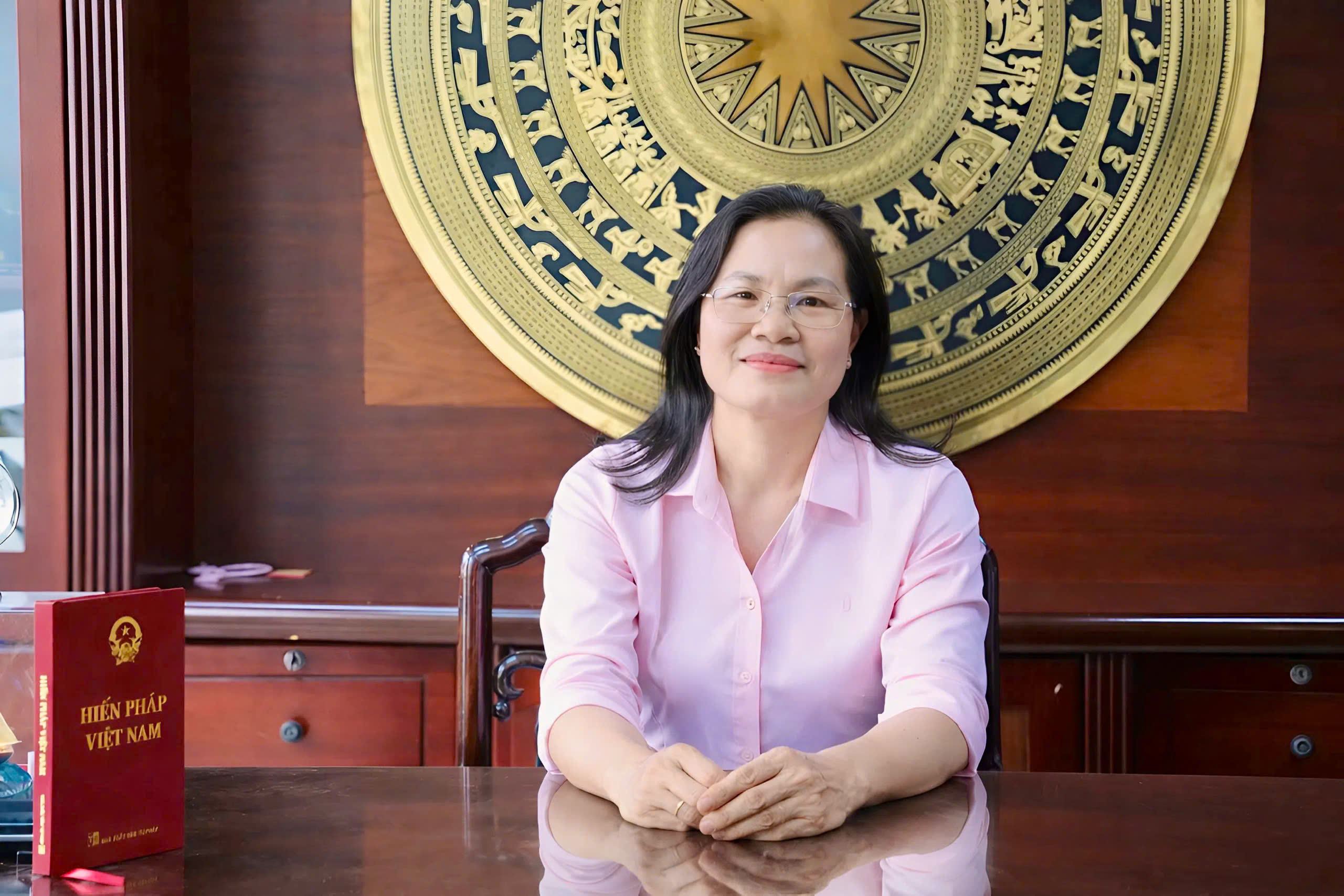 Tem- Bà Nguyễn Thị Hồng Hạnh.jpg
