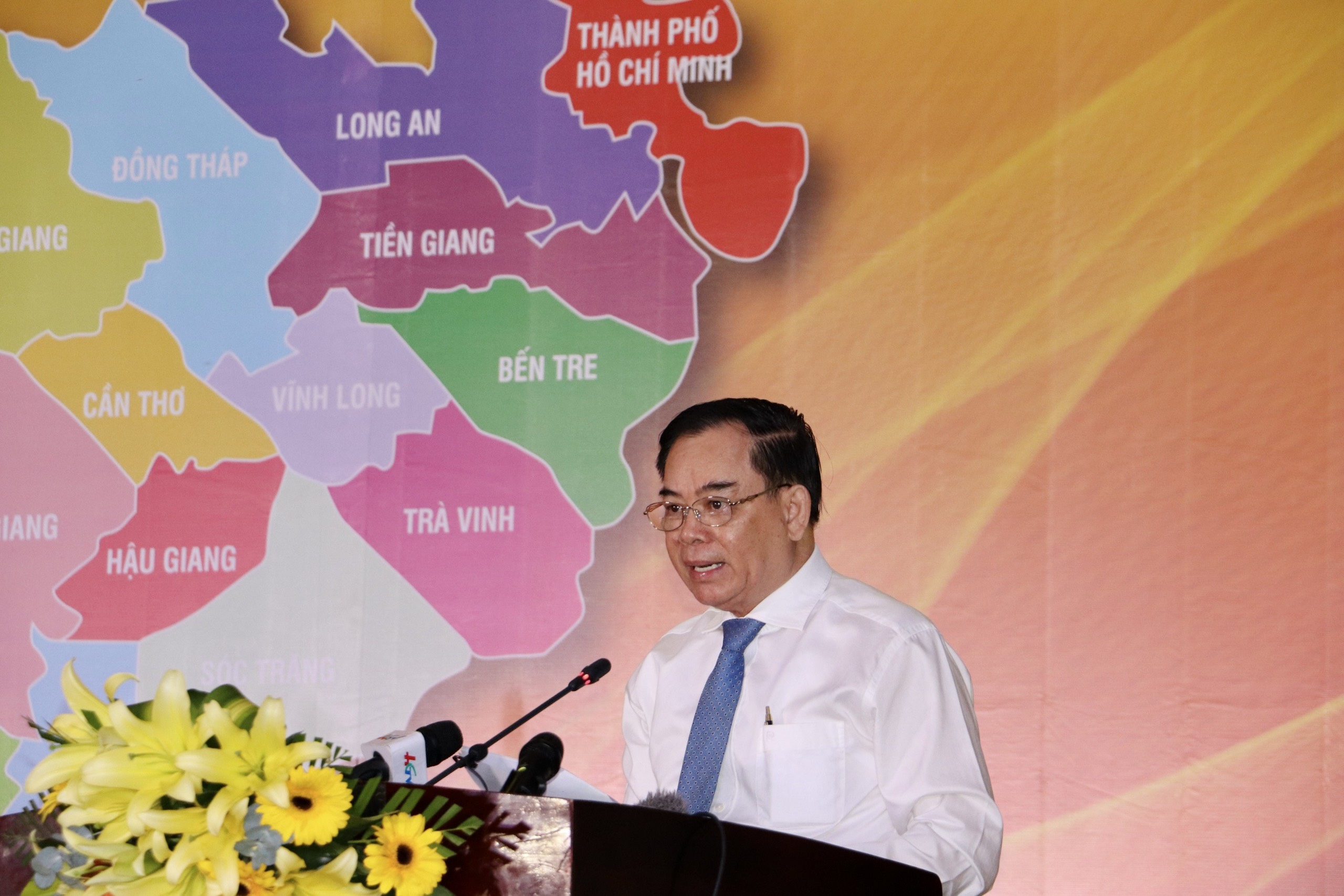 hợp tác TP.HCM