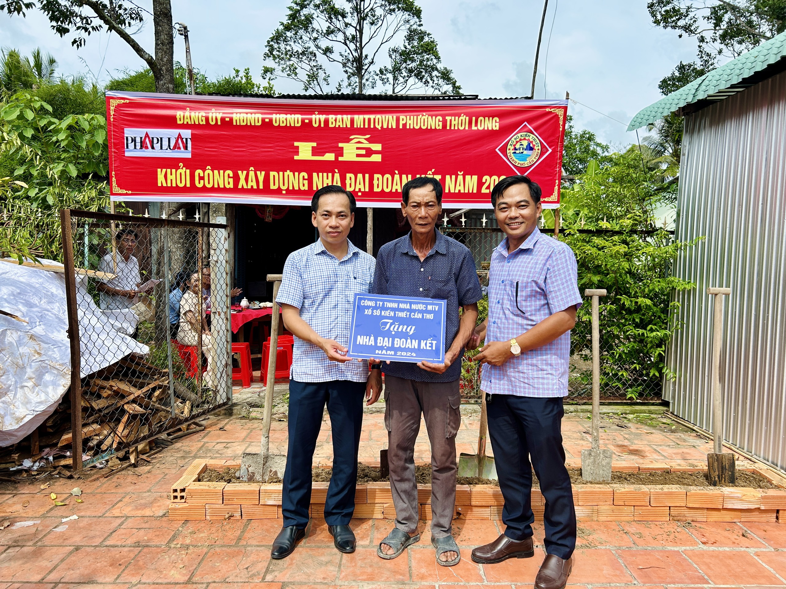 nha-dai-doan-ket-3.jpg