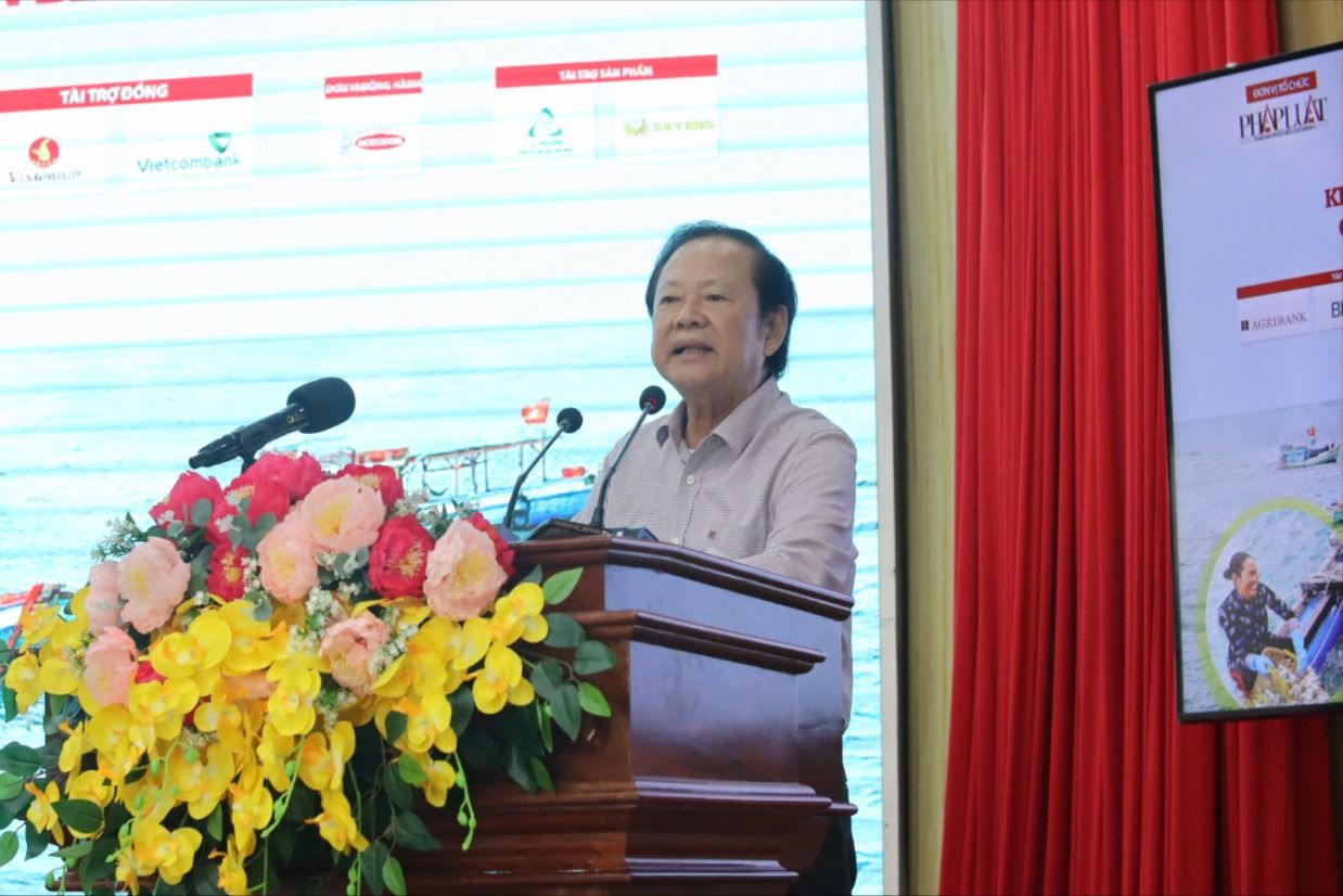 hoi-thao-iuu-Thang.jpg