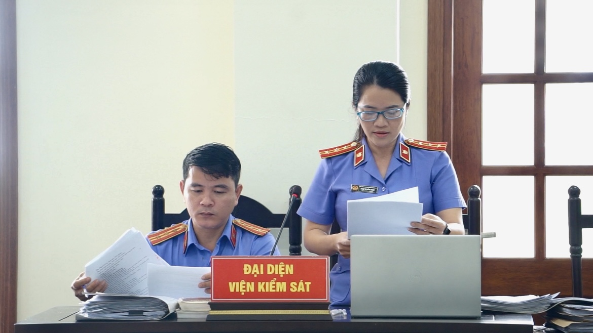 cong-ty-viet-a-can-tho-tranh-luan-vks.jpg