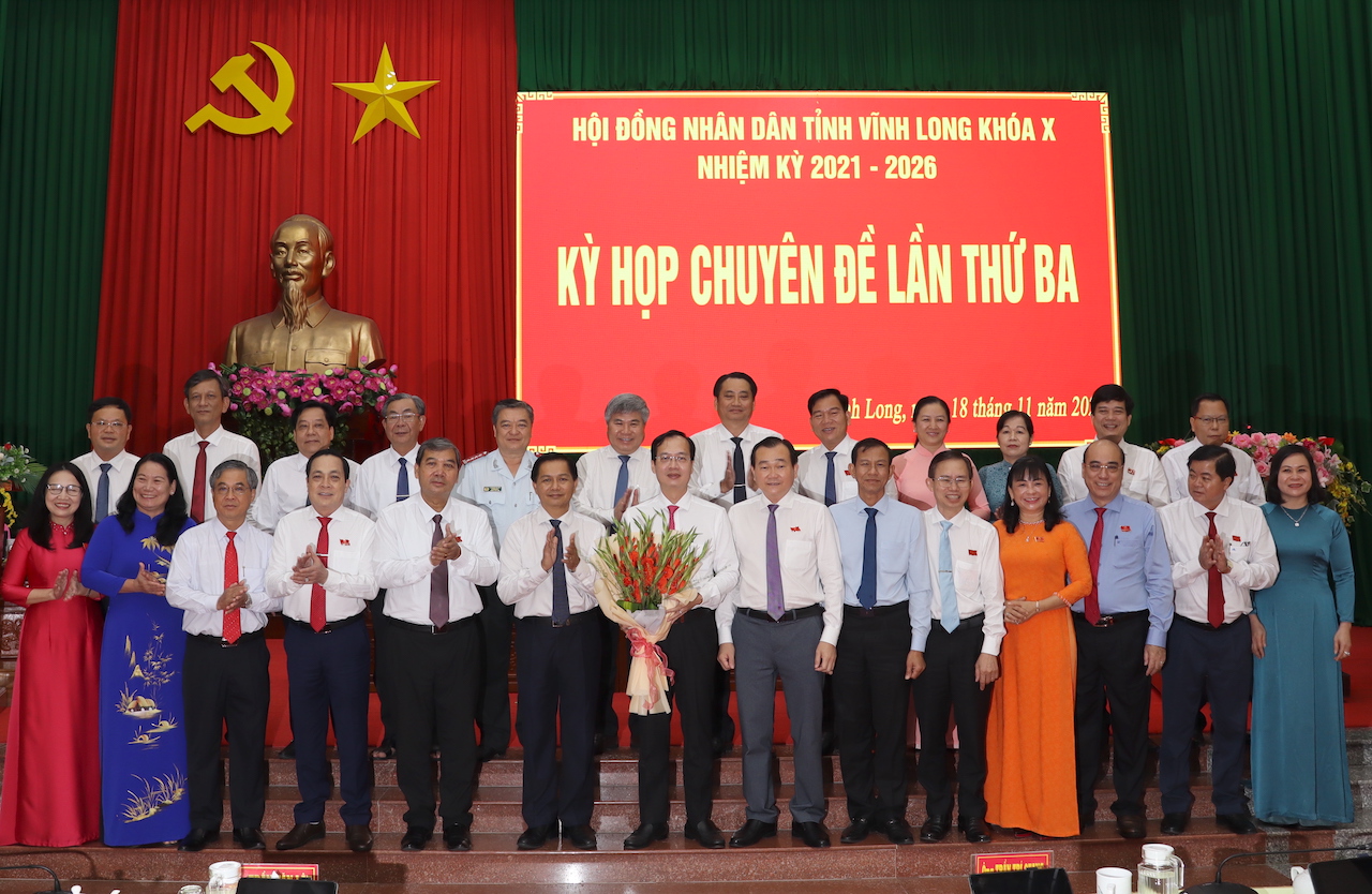 chu-tich-vinh-long.jpg