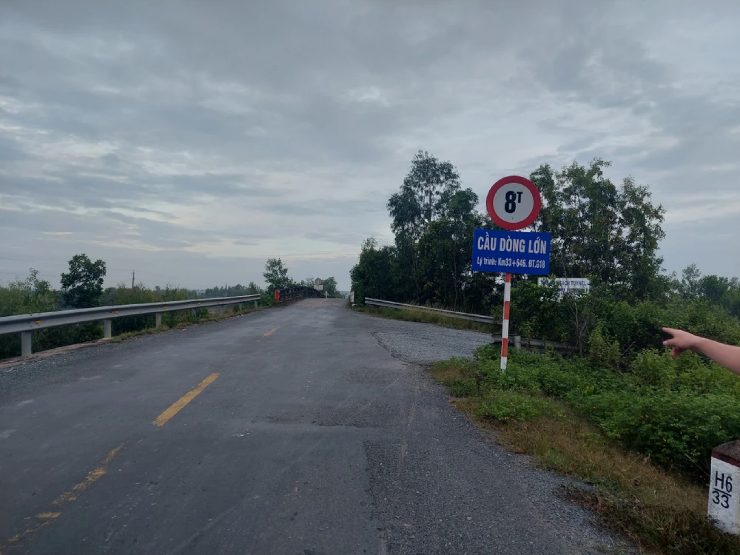 bẫy chông đinh  (2).jpg