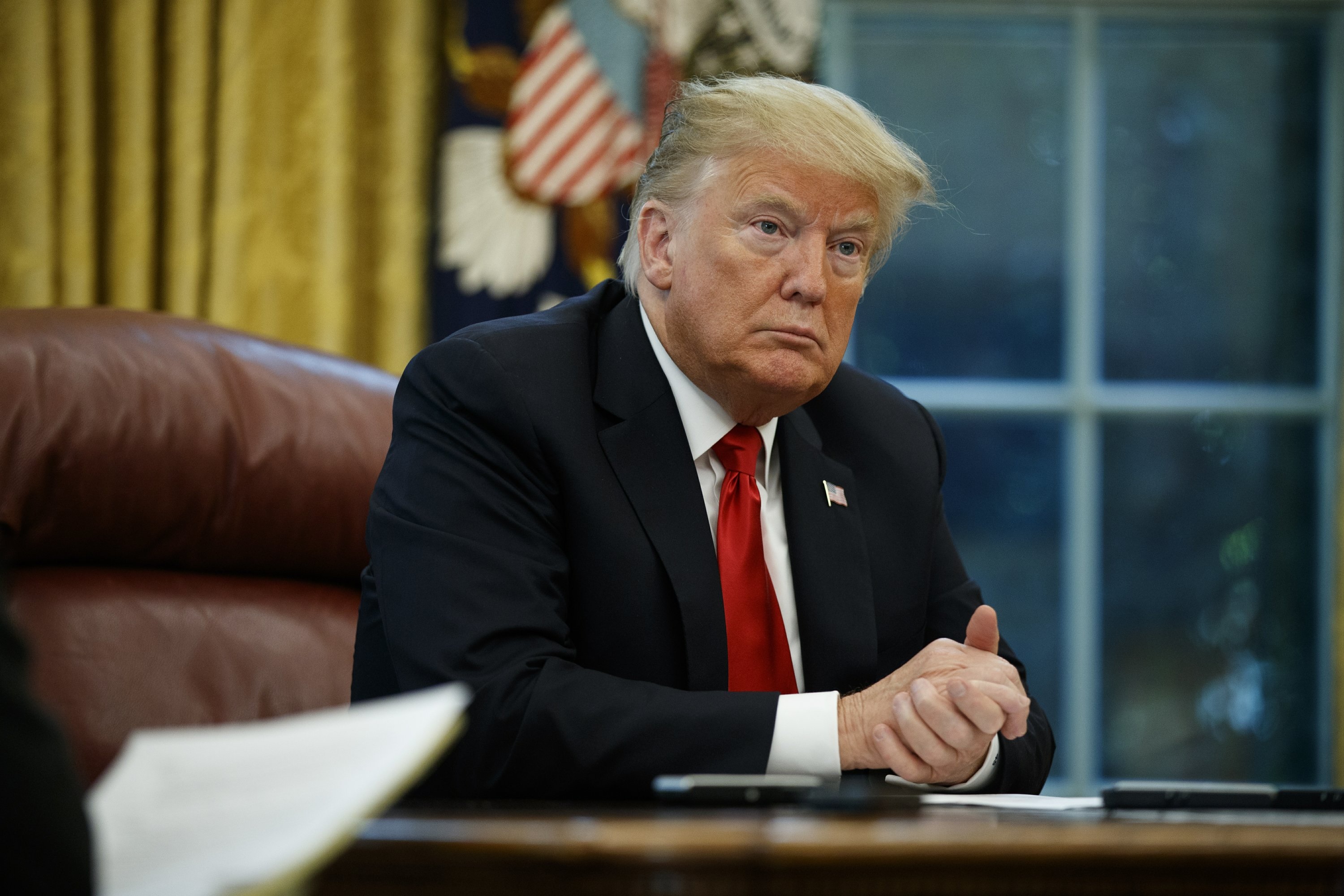 Cộng hòa phẫn nộ, Dân chủ thận trọng khi ông Trump ra tòa